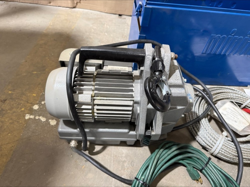 Tractel Minifor TR10 Electric wire rope hoist 220 lb