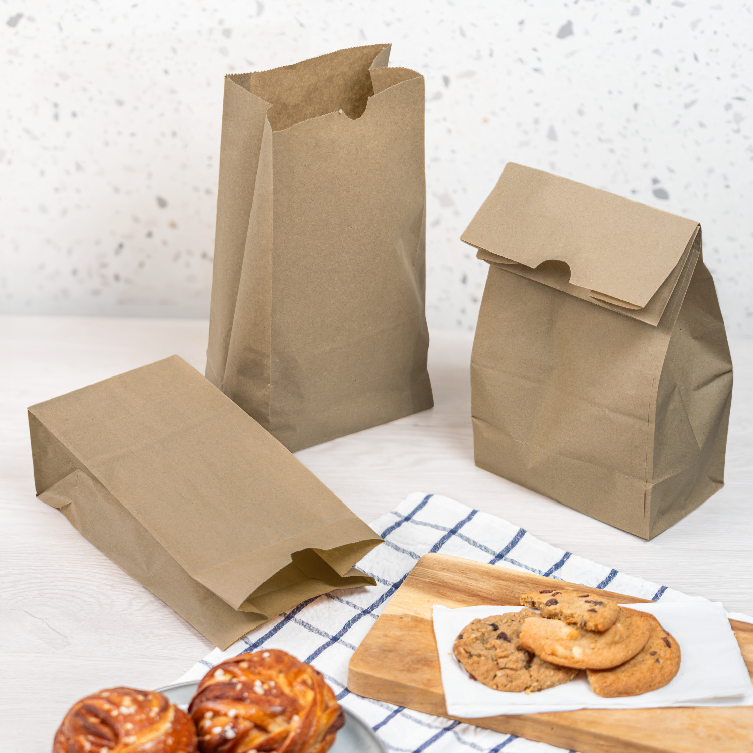 Karat 4lb Paper Bag – Kraft – 2,000 ct, FP-SOS04K