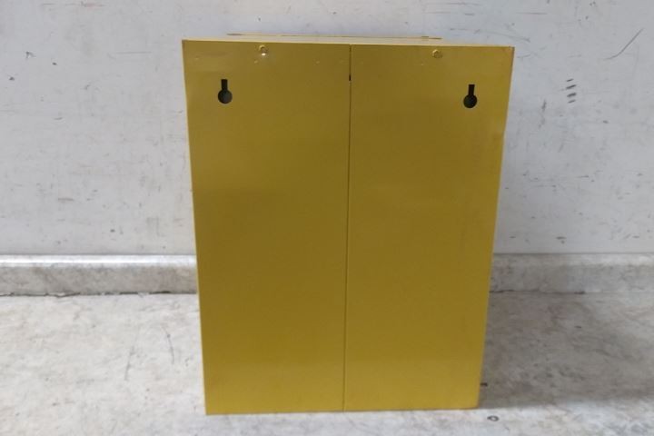Justrite 890400 4 Gal Cap Yellow Steel Flammables Safety Cabinet