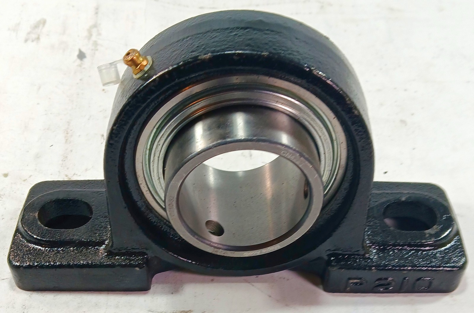 1 NEW MAPLE ACE UCP210-32 2 BOLT PILLOW BLOCK BEARING NNB ***MAKE OFFER***