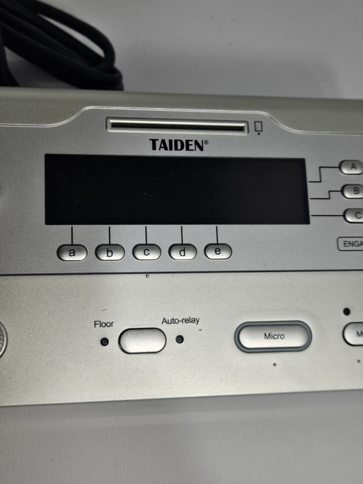 TAIDEN HCS-4385U/50 Audio Conferencing 64Ch Language Microphone Console