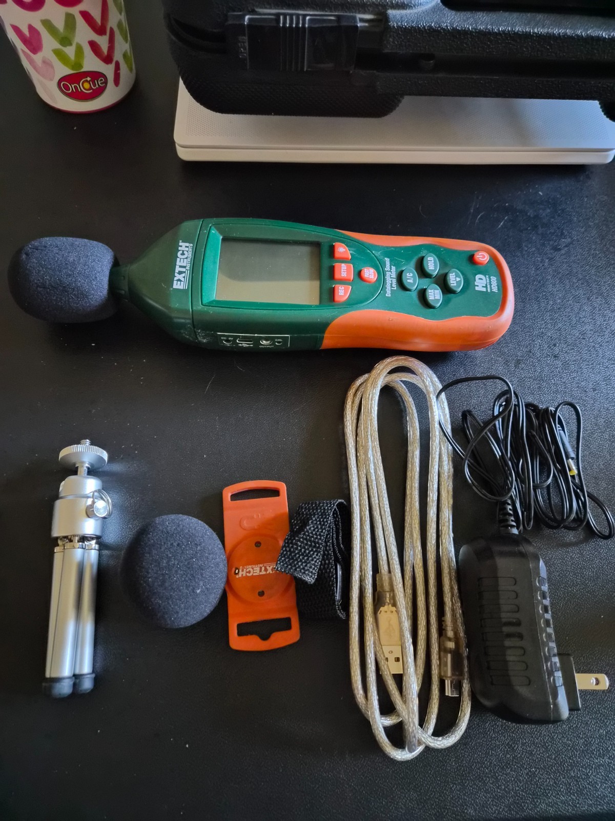 EXTECH – MODEL HD600 Digital Datalogging Sound Level Meter W/ CASE & ACCESSORIES