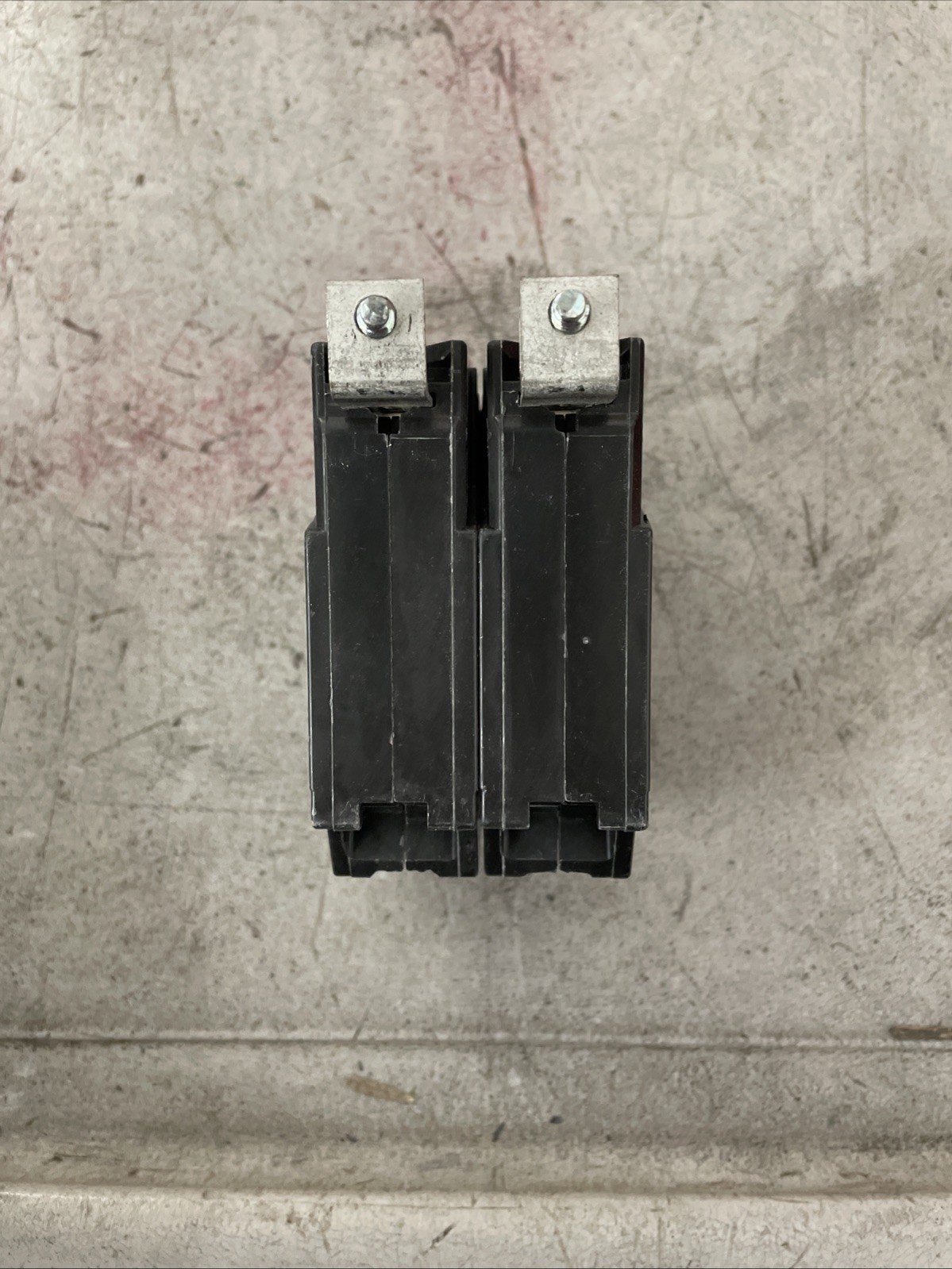 GE THQB2130 30 Amp 2 Pole 120/240V Mini Circuit Breaker