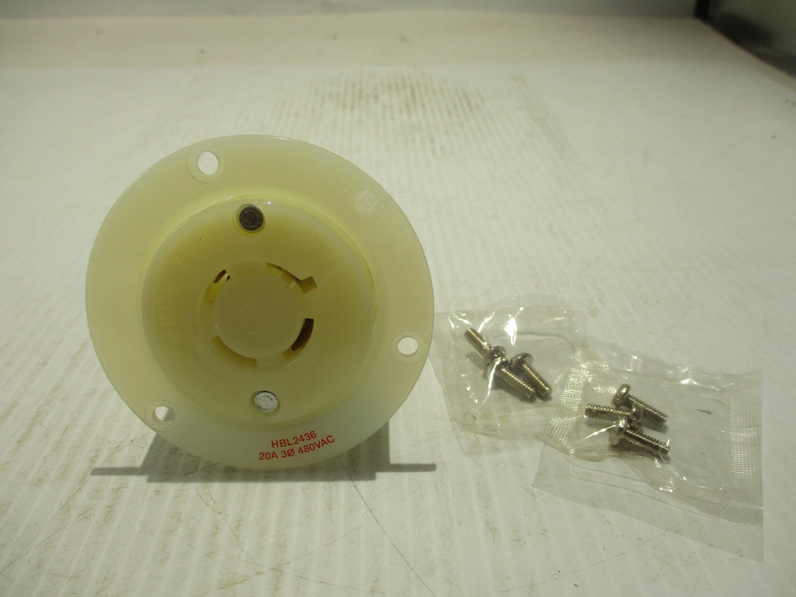 NEW HUBBELL HBL2436 TWIST-LOCK RECEPTACLE FLANGED 20A 480V 3P4W