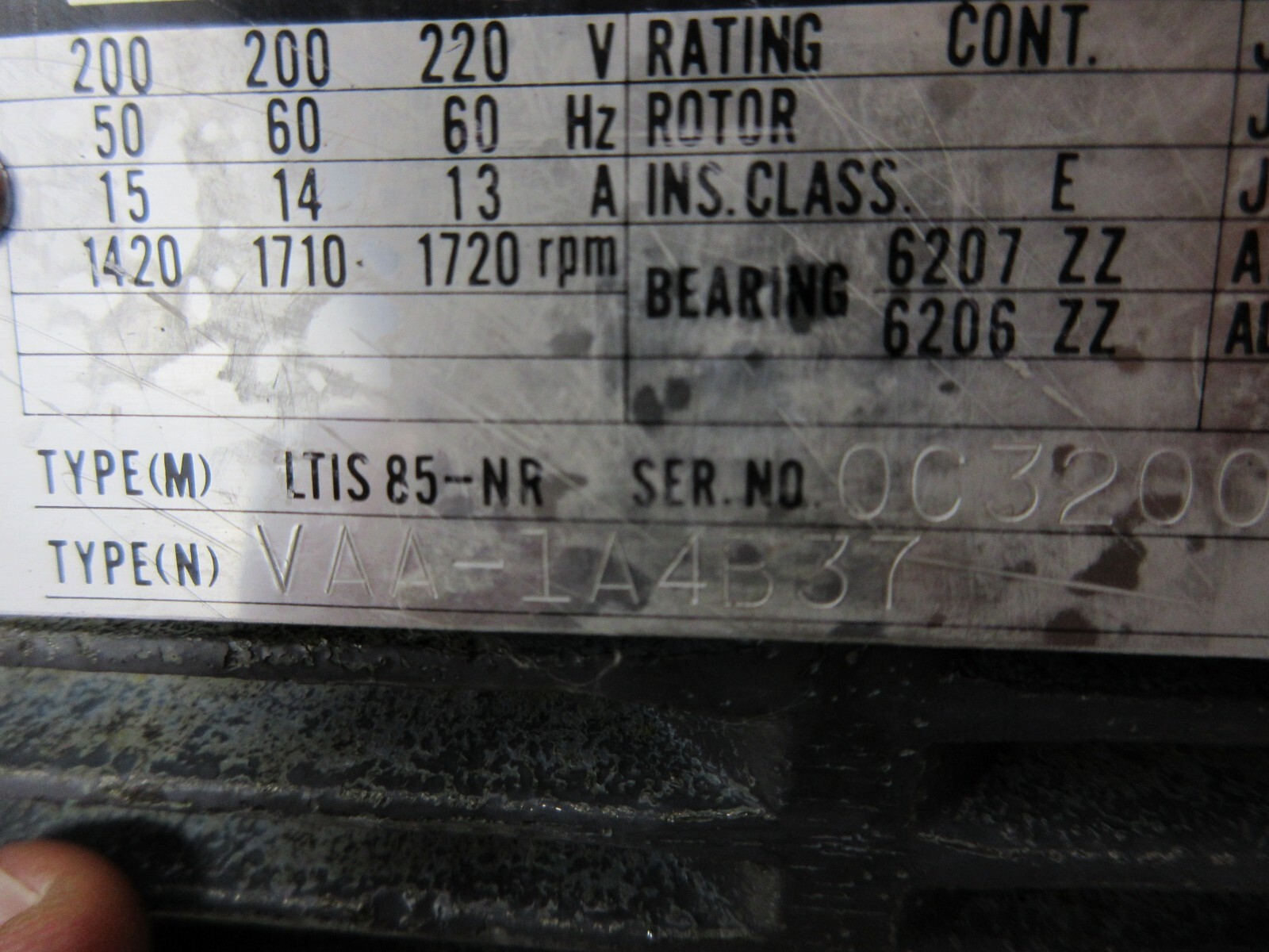 *SPECIAL*MAZAK MOTOR LTIS85-NR VAA-1A4B37 UVC-1A-A3-3.7-4-1048A VDC-1B-2A3-1048A