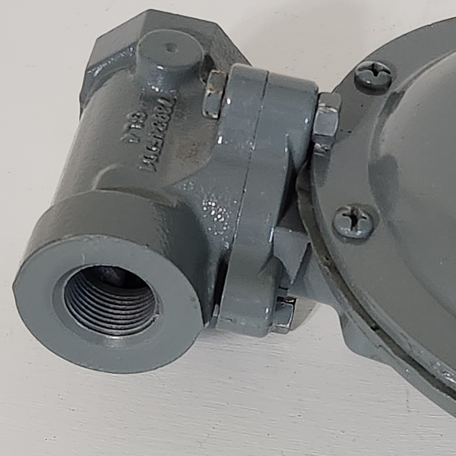 American Meter Company Gas Pressure Regulator 3/4″ 1813 C