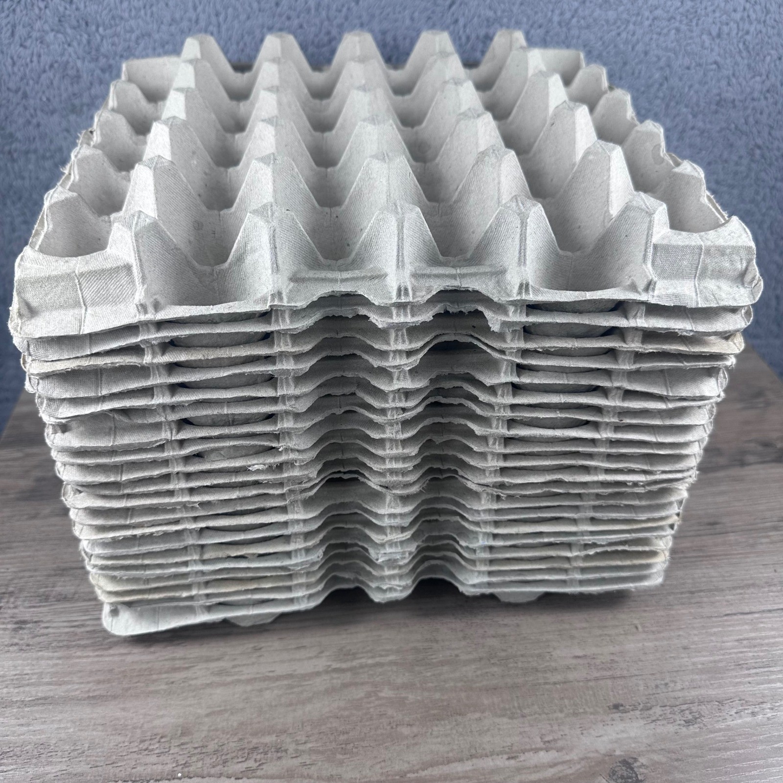 Unbranded Egg Flats 30-Cell 20 Pack Gray Recycled Pulp Stackable Trays
