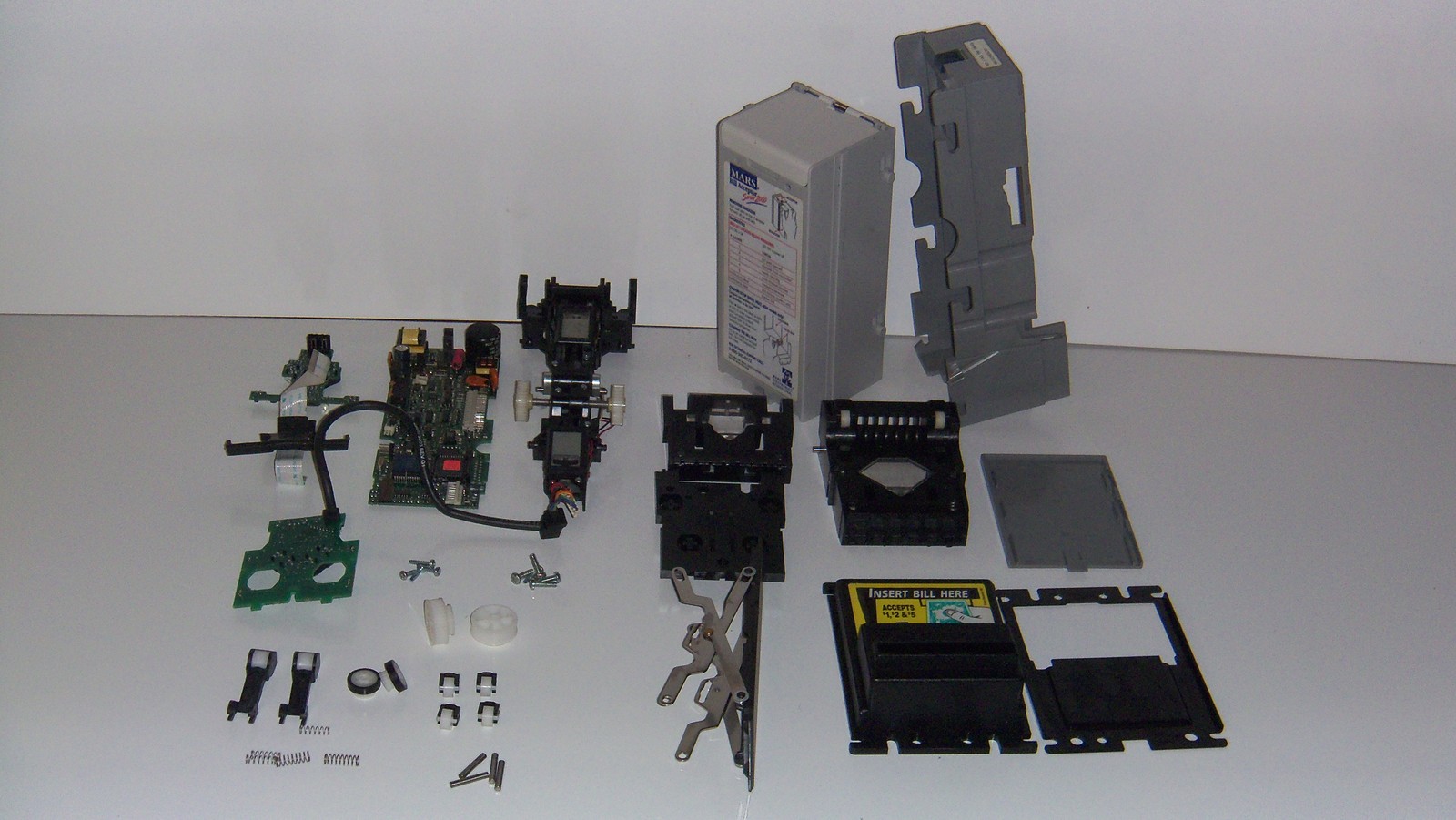 Mars VN 2541 U3 117V BILL ACCEPTOR, VALIDATOR $1&$5 *COMPLETELY REBUILT*