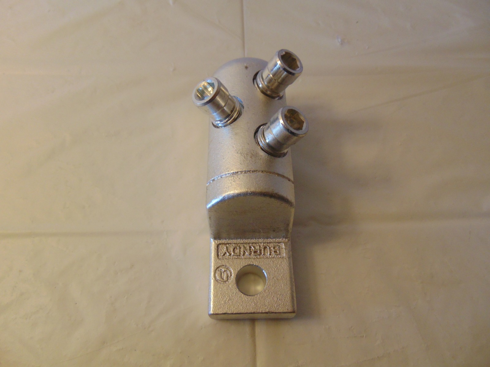 KASB39U12 Burndy Terminal QIKSHEAR Lug Series, 600-750 kcmil 1-hole Shear Bolt