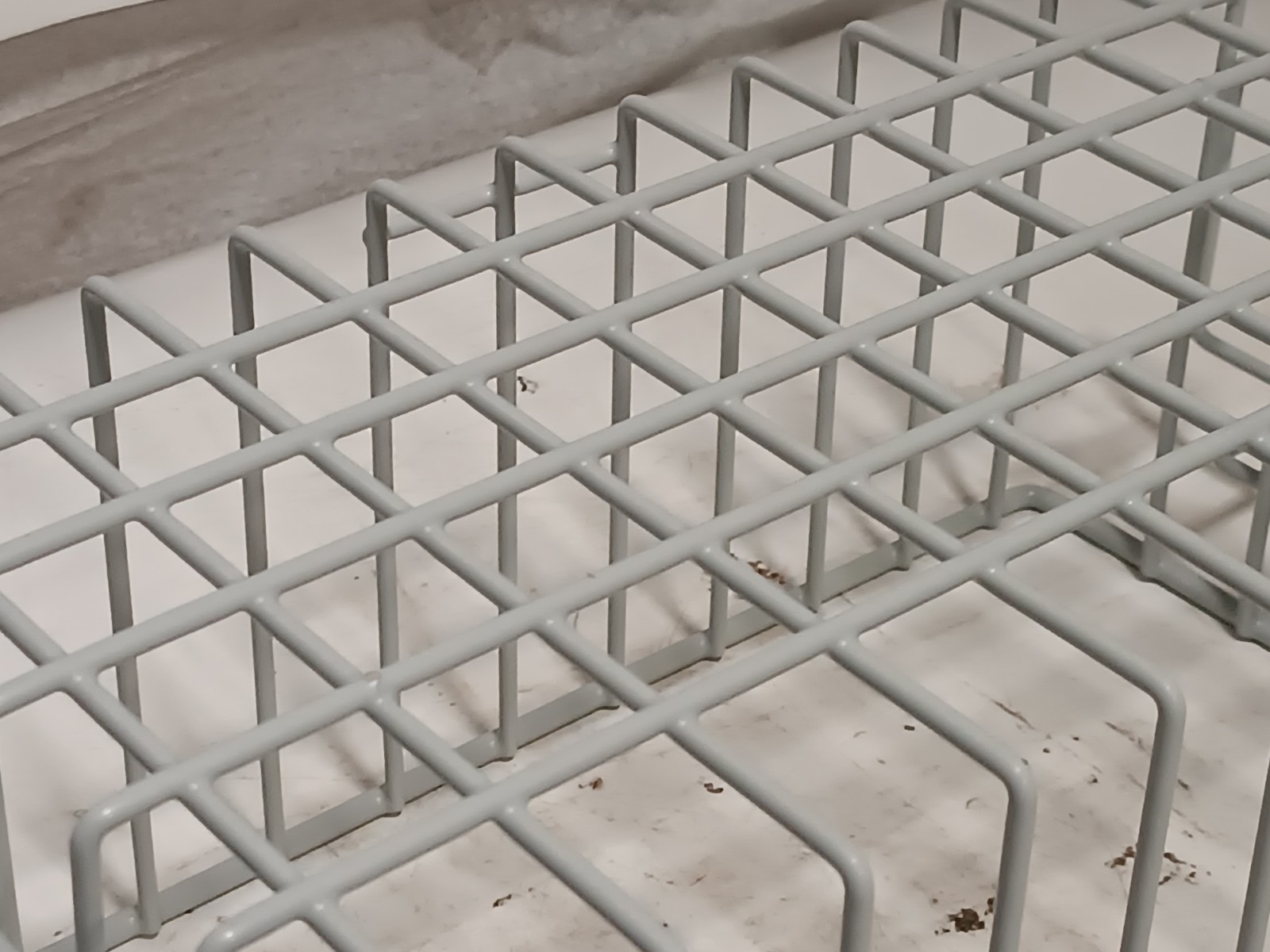 GCX RSL-0003-09 Roll Stand Utility Basket 12.75in W, 5.9in H, 7.5in D in box