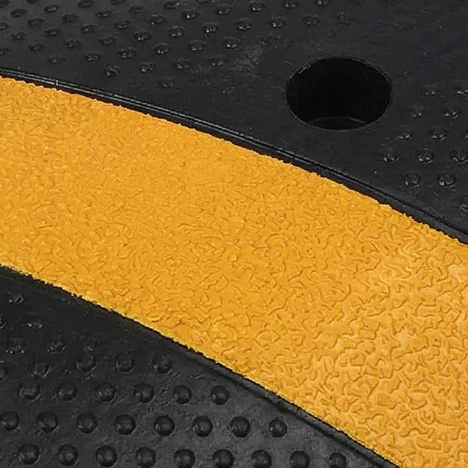 7 FT Rubber Speed Bump, 84″ Speed Bumps with End Caps, 25,000LBS Capacity