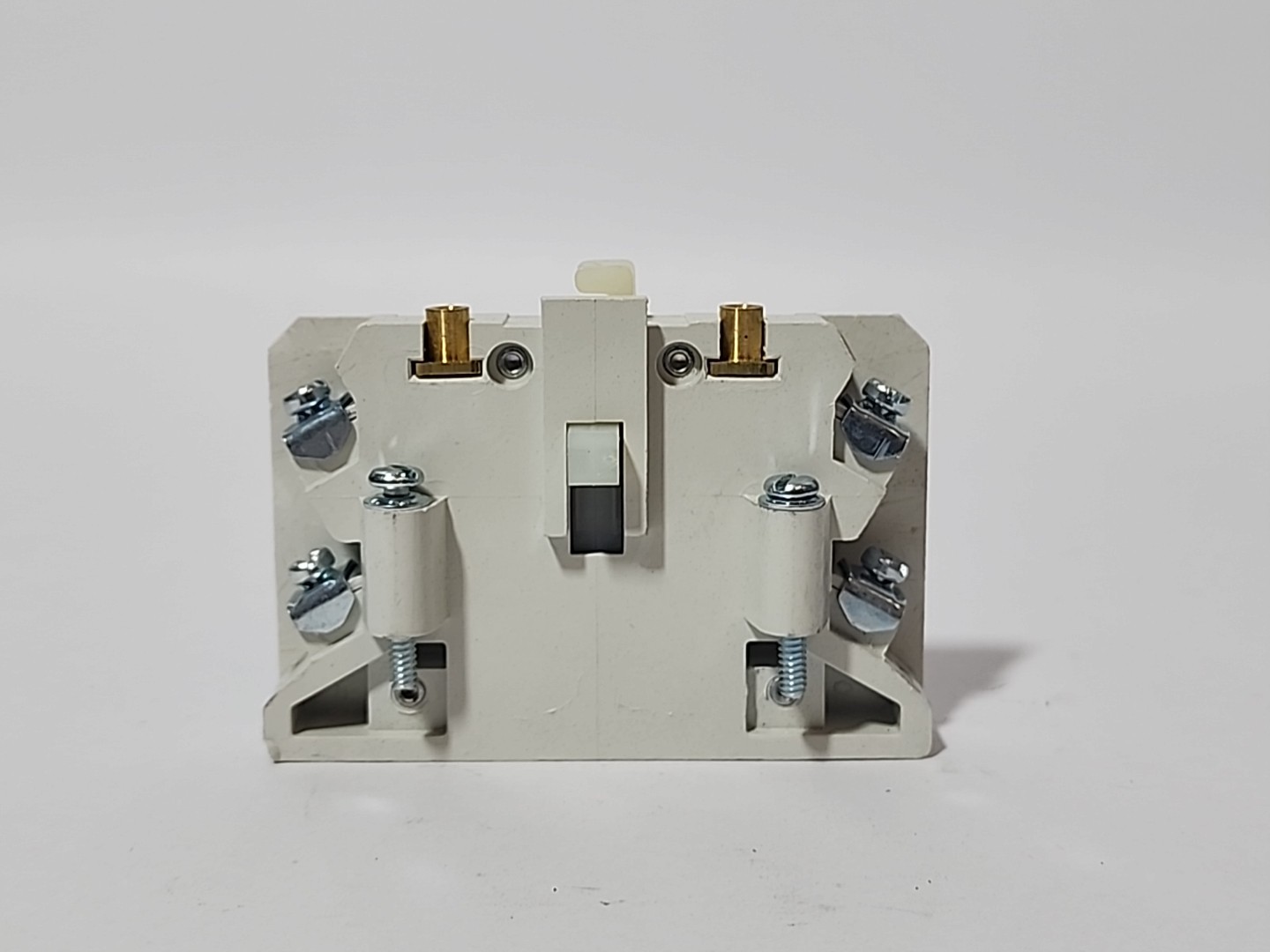 Eaton Cutler-Hammer C320KGS32 Ser A2 Auxiliary Contact