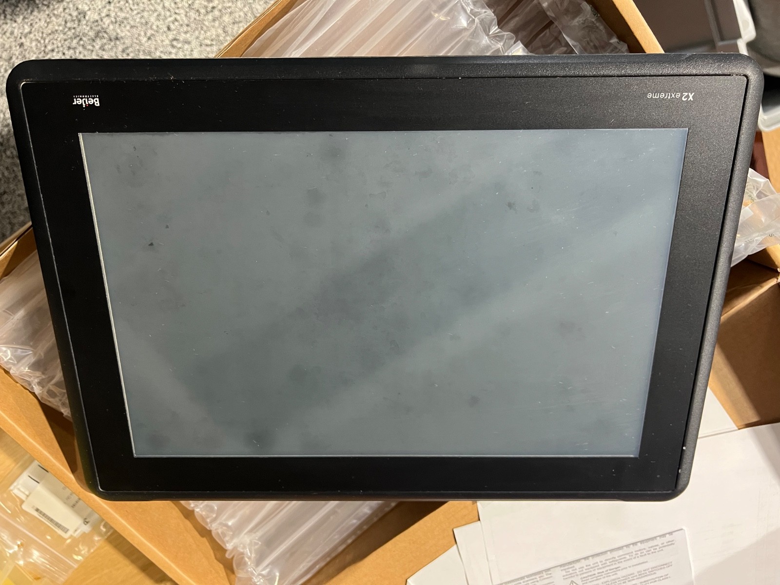 Beijer X2 Extreme 15 Rugged HMI Touch Panel 640014605 Class I Div 2 15.4″ 24VDC