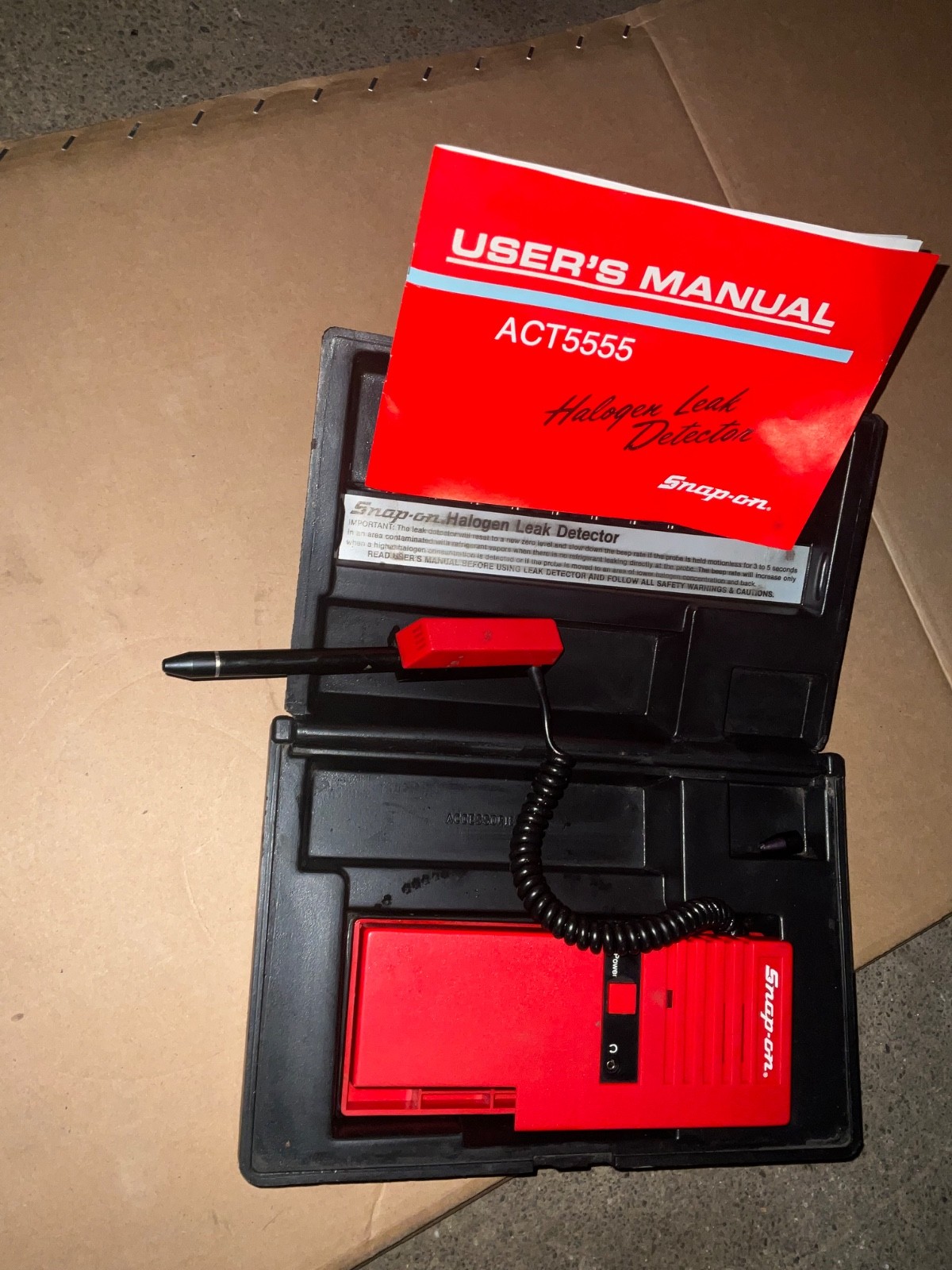 Snap-On ACT5555 Halogen Leak Detector Kit