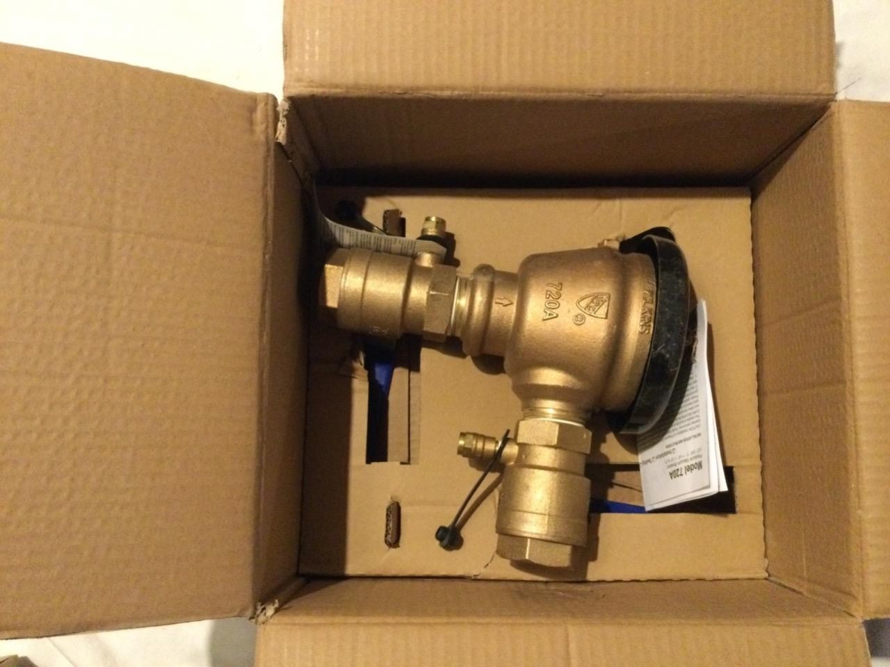 Zurn Wilkins 112-720A 1-1/2″ 720A Pressure Vacuum Breaker Assembly