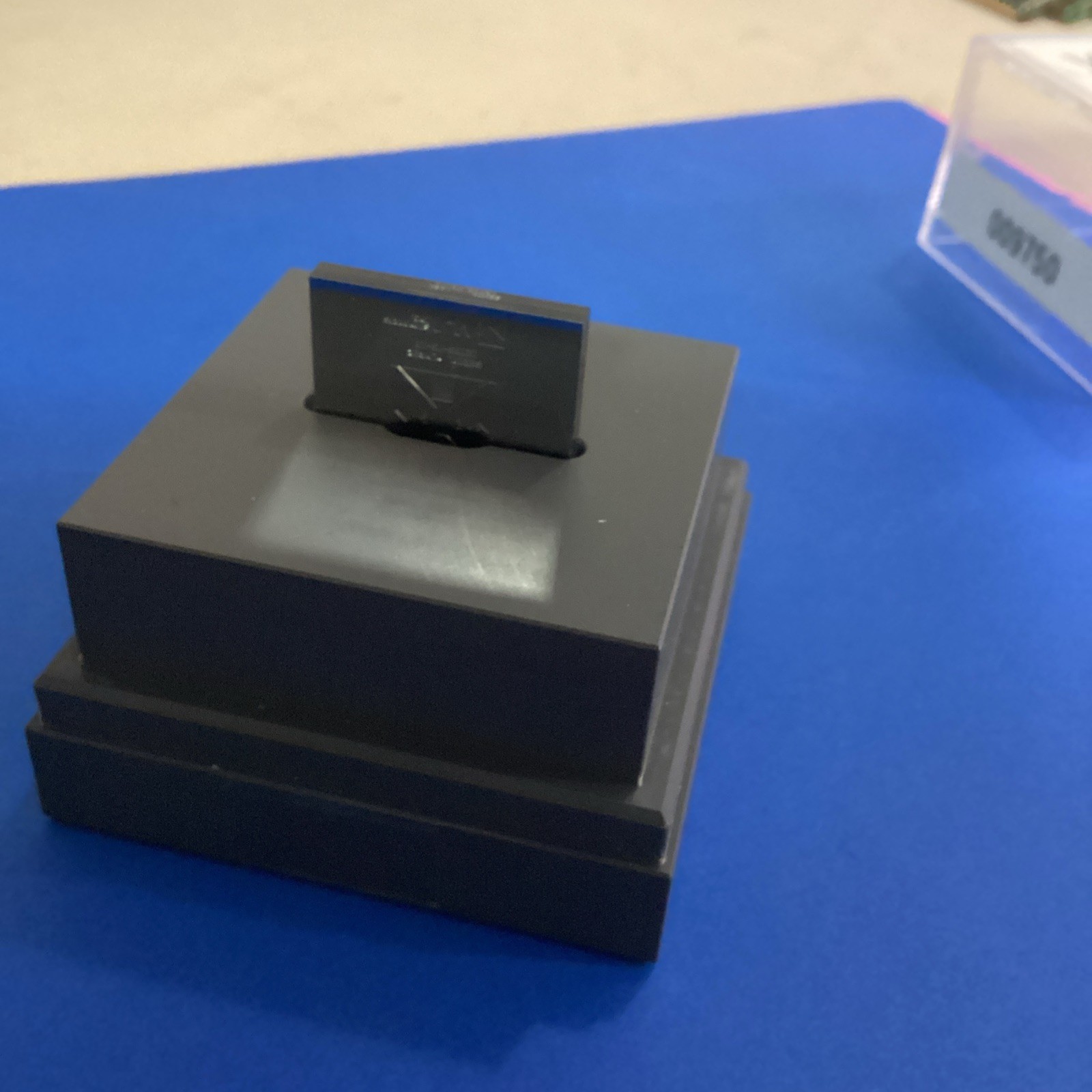 VLSI SHS-24.0 QC Step Height Standard 24 µm Quartz Calibration Block