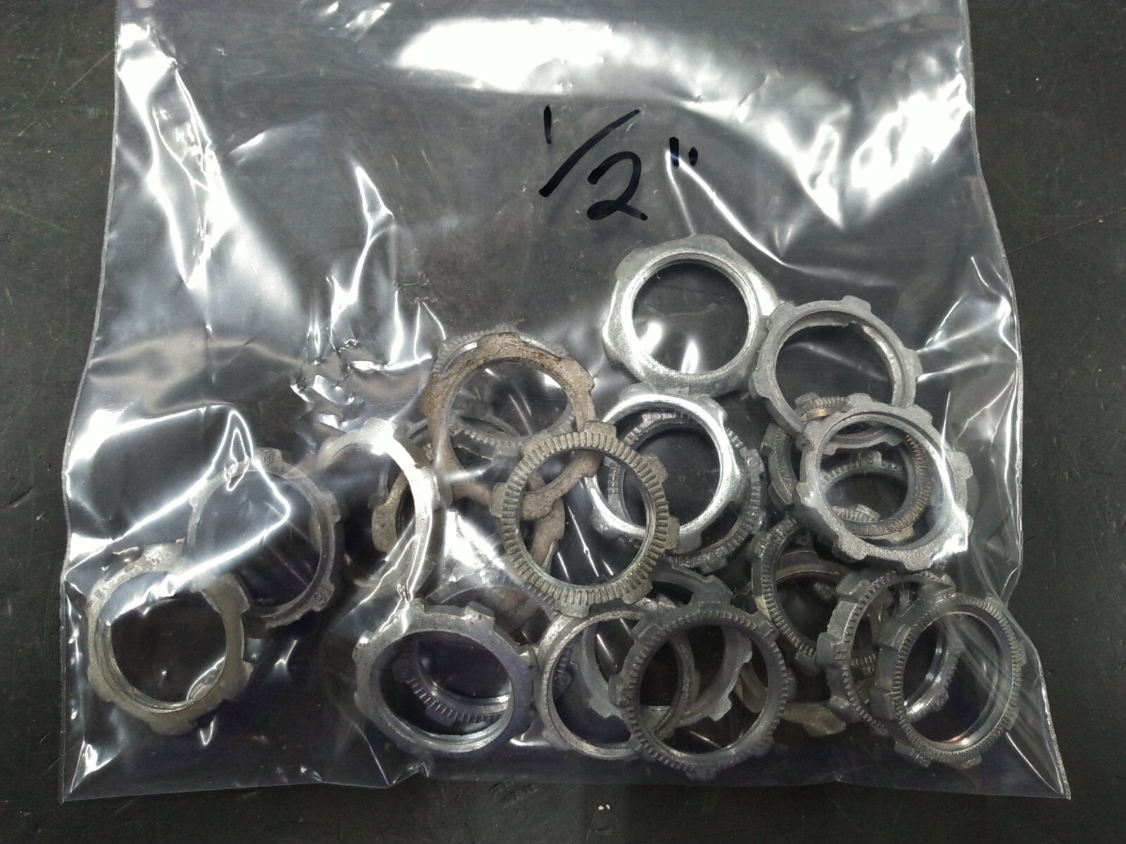 (Lot of 25) 1/2″ Conduit Lock Nuts, All good condition