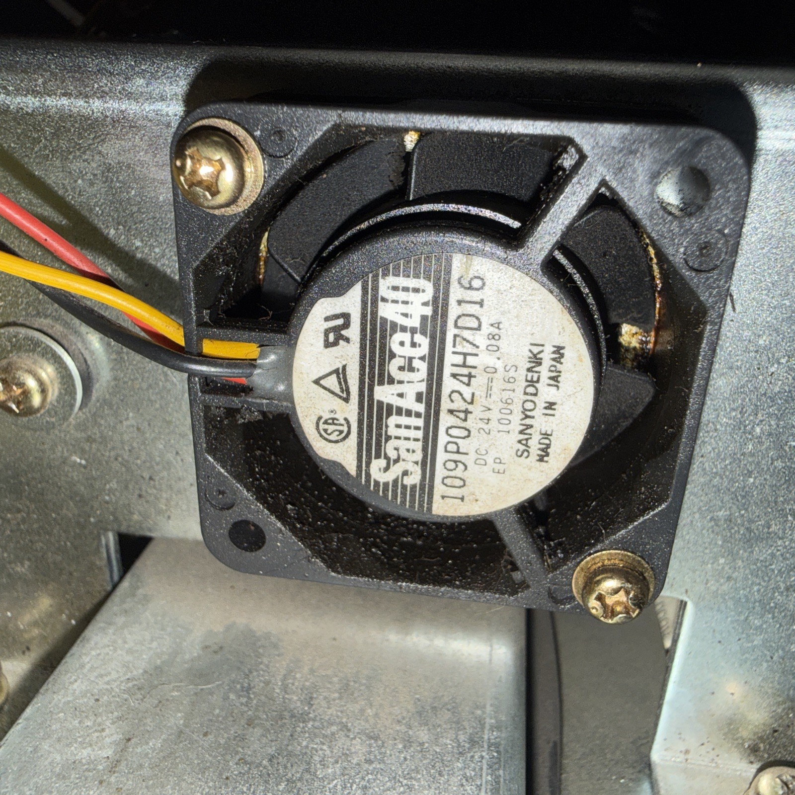 FANUC 180i A13B-0196-B412 PANEL; A08B-0084-D432 BASE UNIT; A08B-0084-C120/F