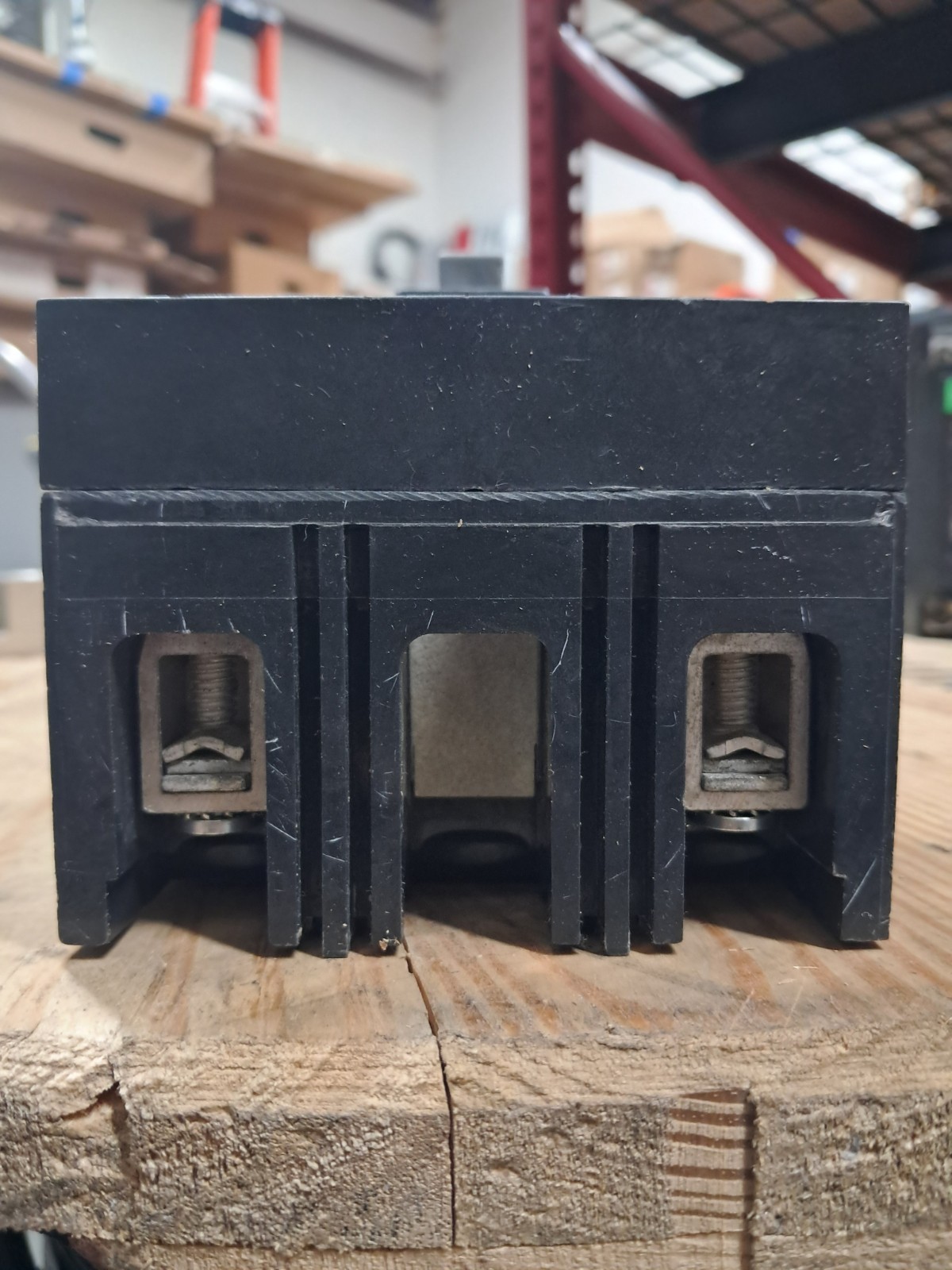 Circuit Breaker 40 AMPs GE THED124040