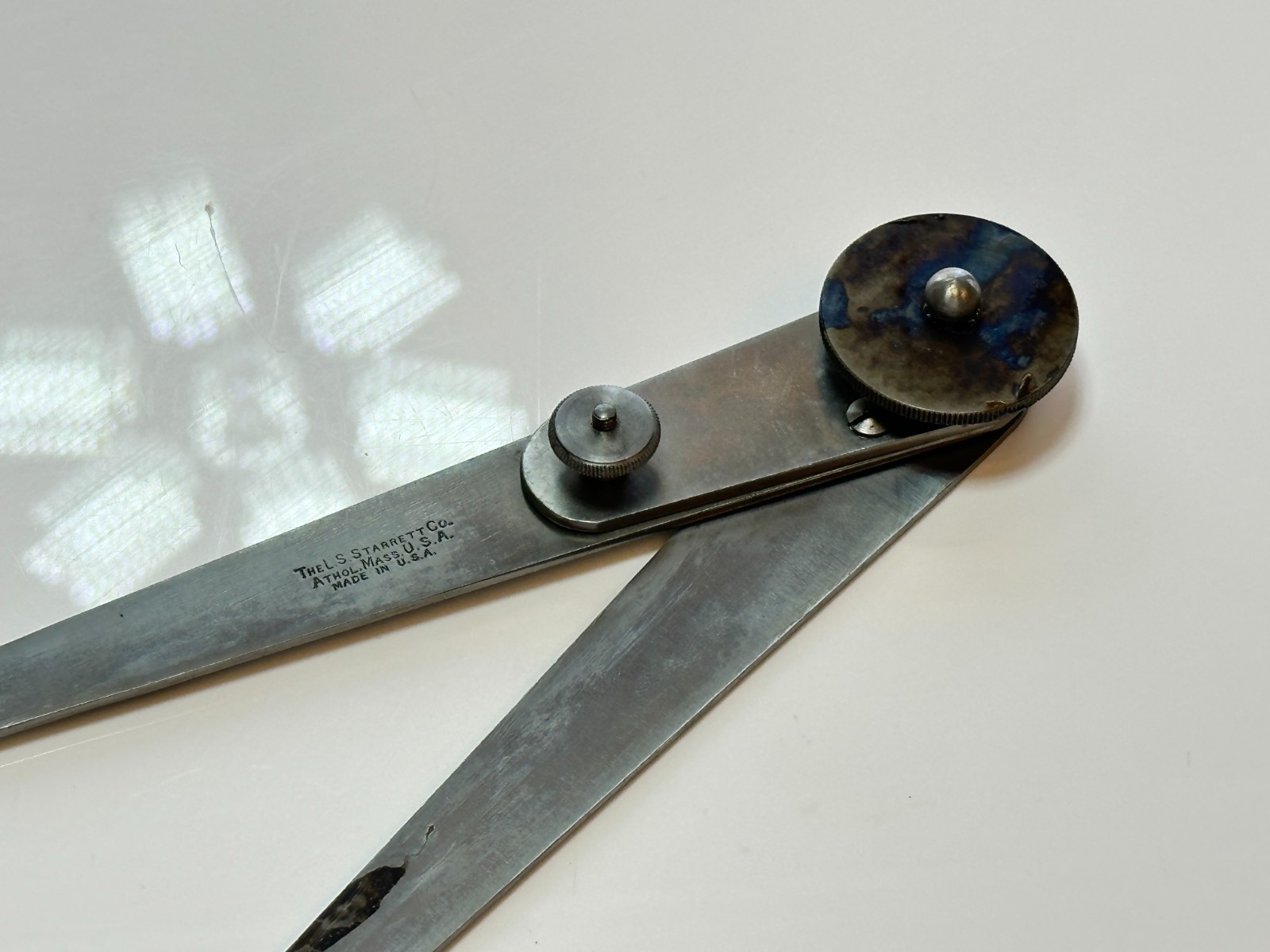 NEW Starrett Tools USA No. 39 8″ Long LOCK Joint Inside Caliper, New Old Stock