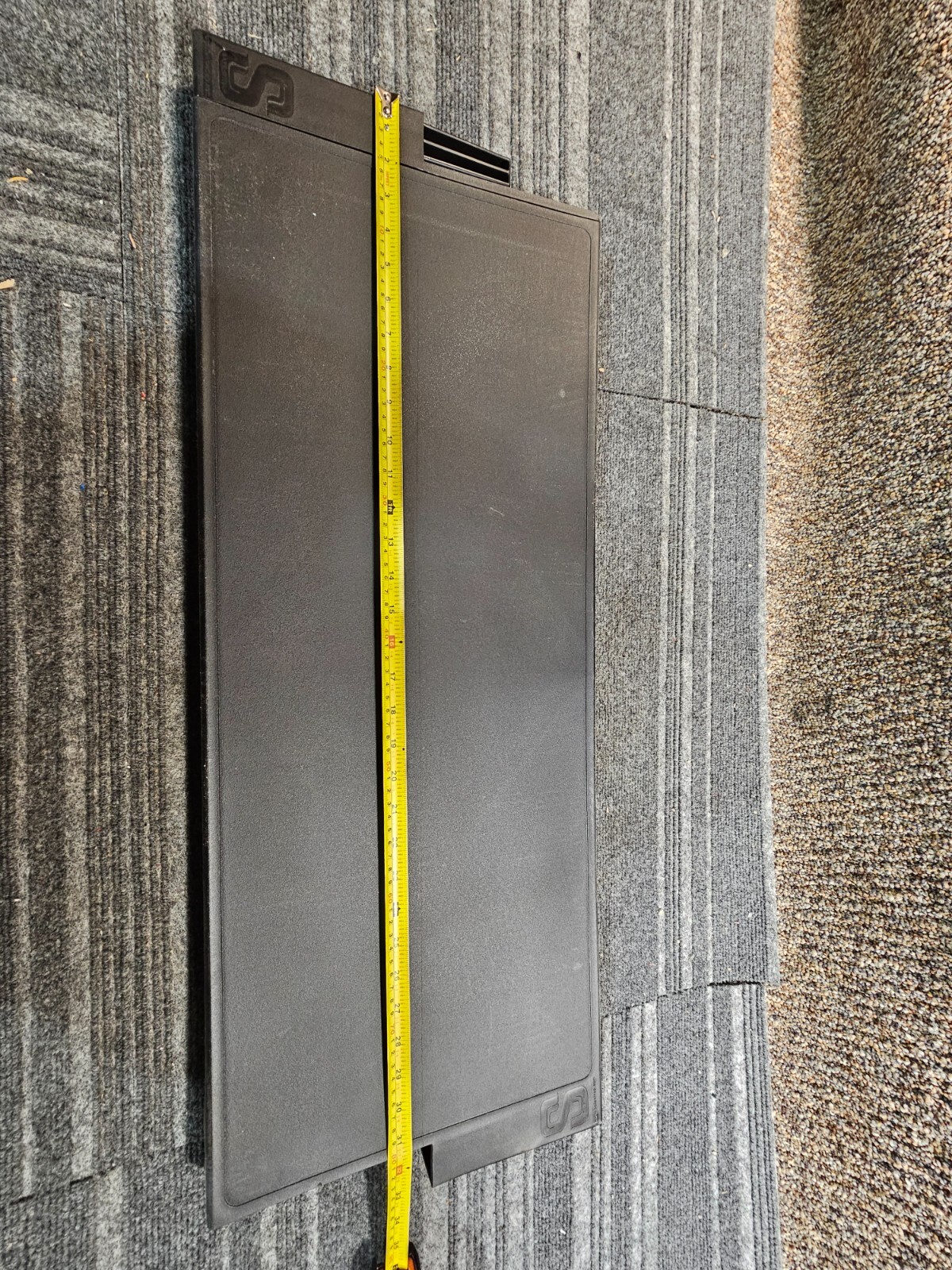 Safe Strap 0774-003 Adjustable 12″ H Black Plastic Pallet Guard