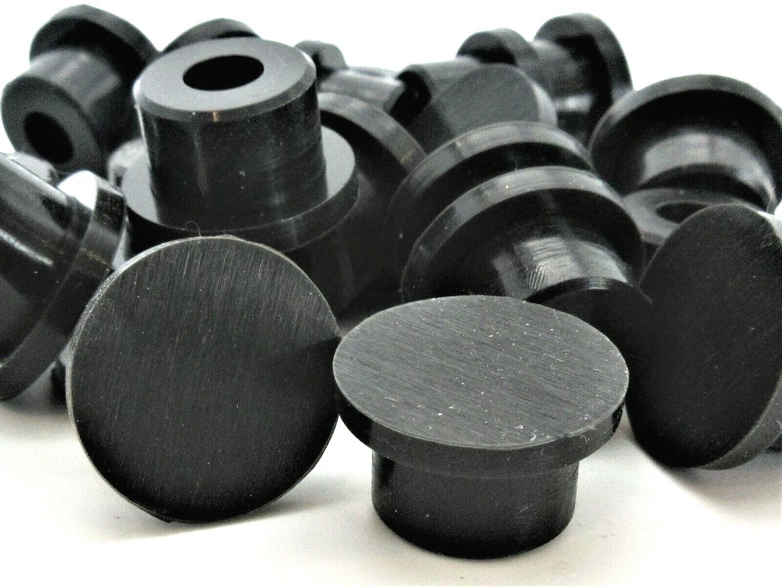 1/2” Rubber Hole Plugs Push In Foot Bumper Compression Stem Bumper 4 Pack