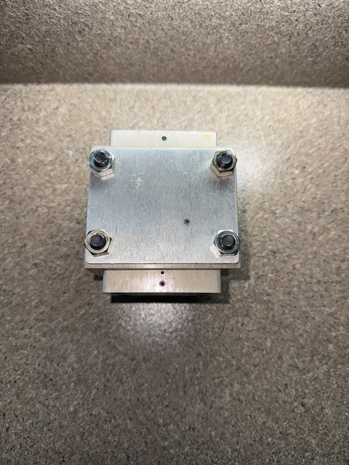 MOOG D761-3005B Electro Hydraulic Servo Valve 4500 PSI 40 GPM Tested Clean