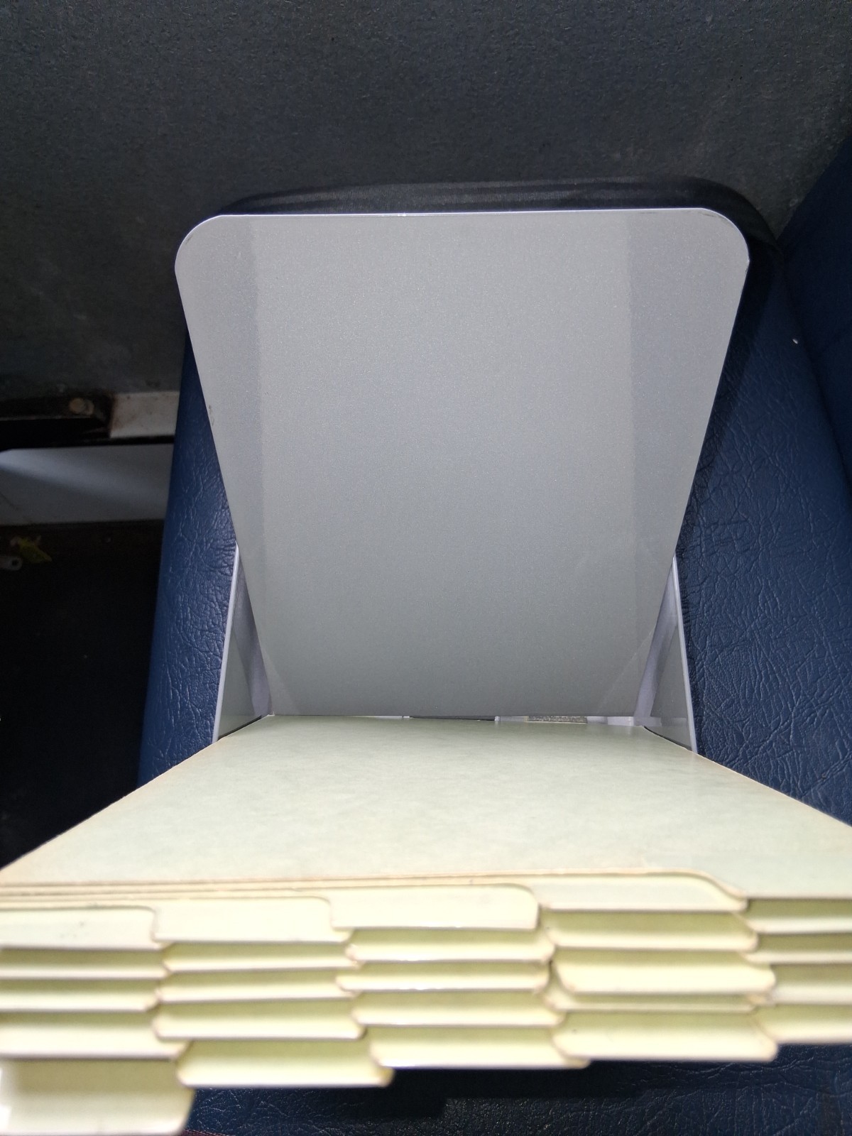 Vintage Nebs 944 Posting File For Forms Up To 6 1/2 x 9 1/4″ With 25 Cards