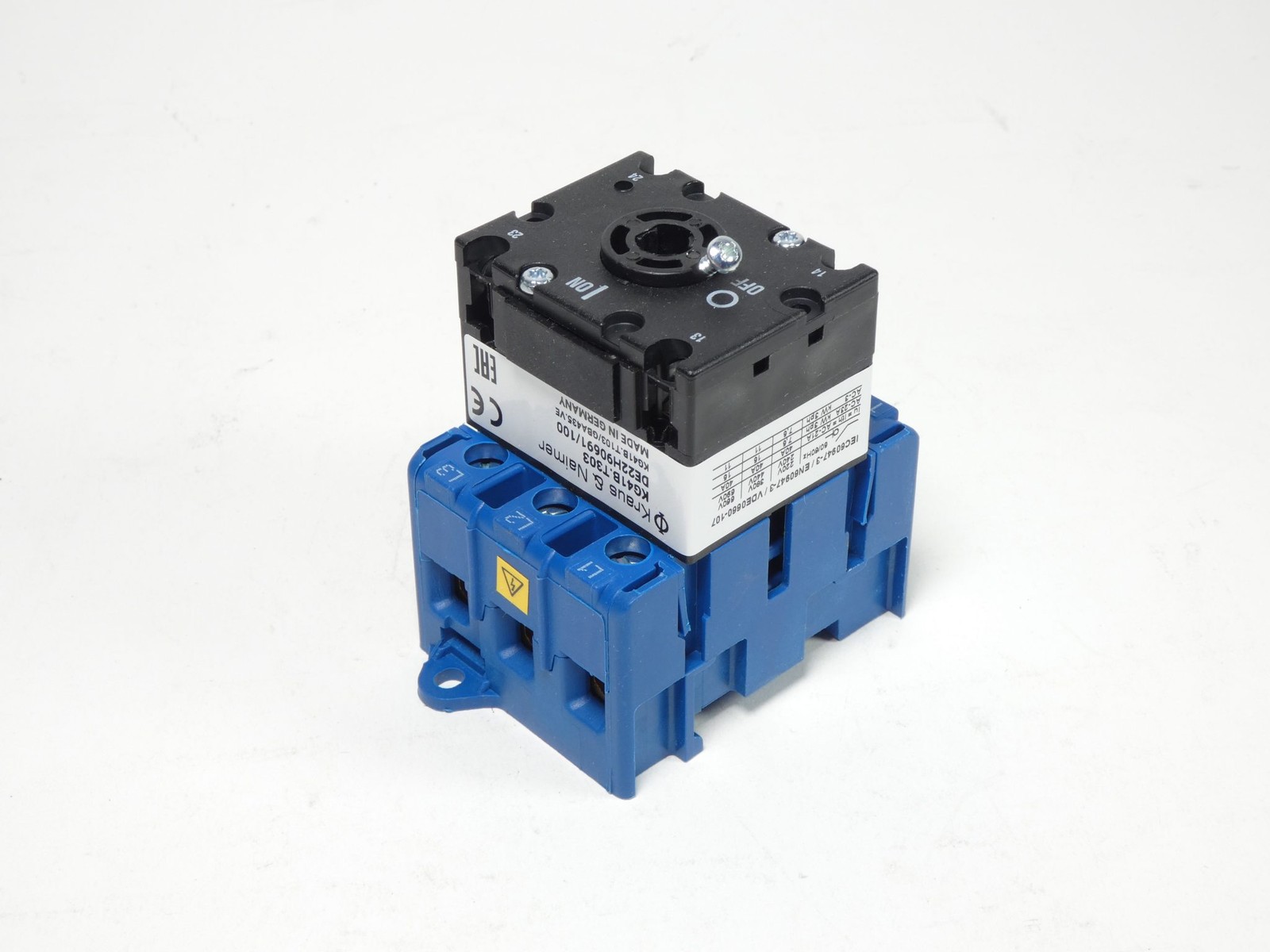 Kraus & Naimer KG41B.T103/GBA435.VE Isolator Switch w/ Handle – NEW Surplus!