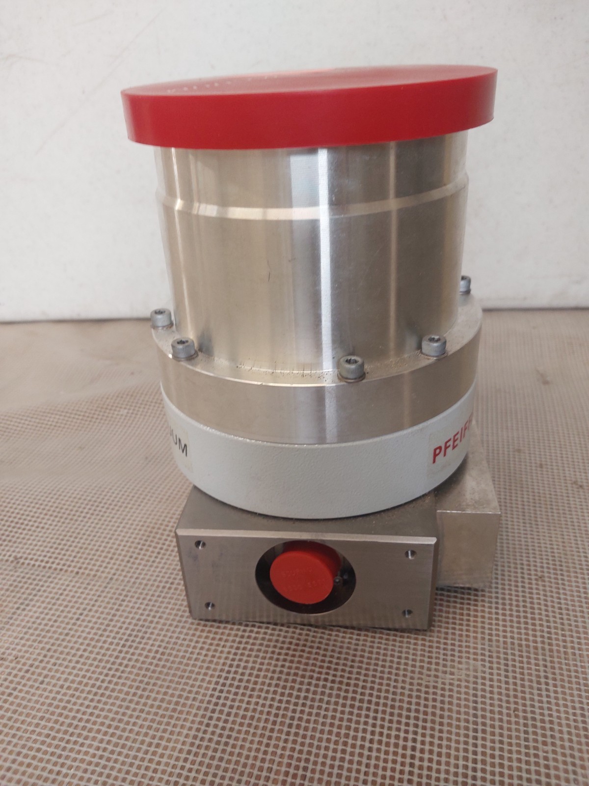 Pfeiffer Vacuum Turbo Pump TMH 261 DN 100 ISO-K, 3P GERMANY