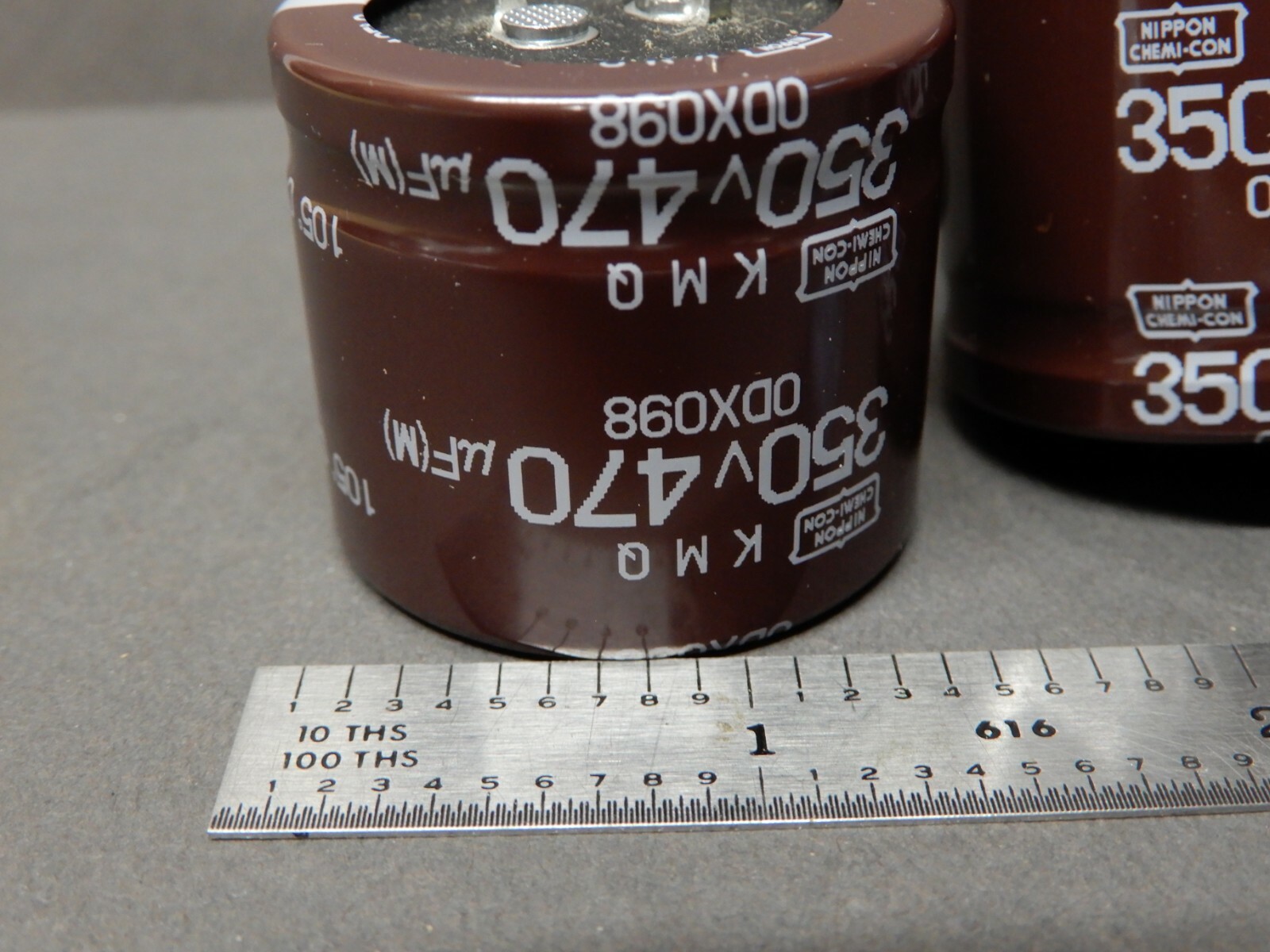 Nippon Chemi-Com KMQ 470uf 350V Electrolytic Snap Capacitors Qty 6 NOS