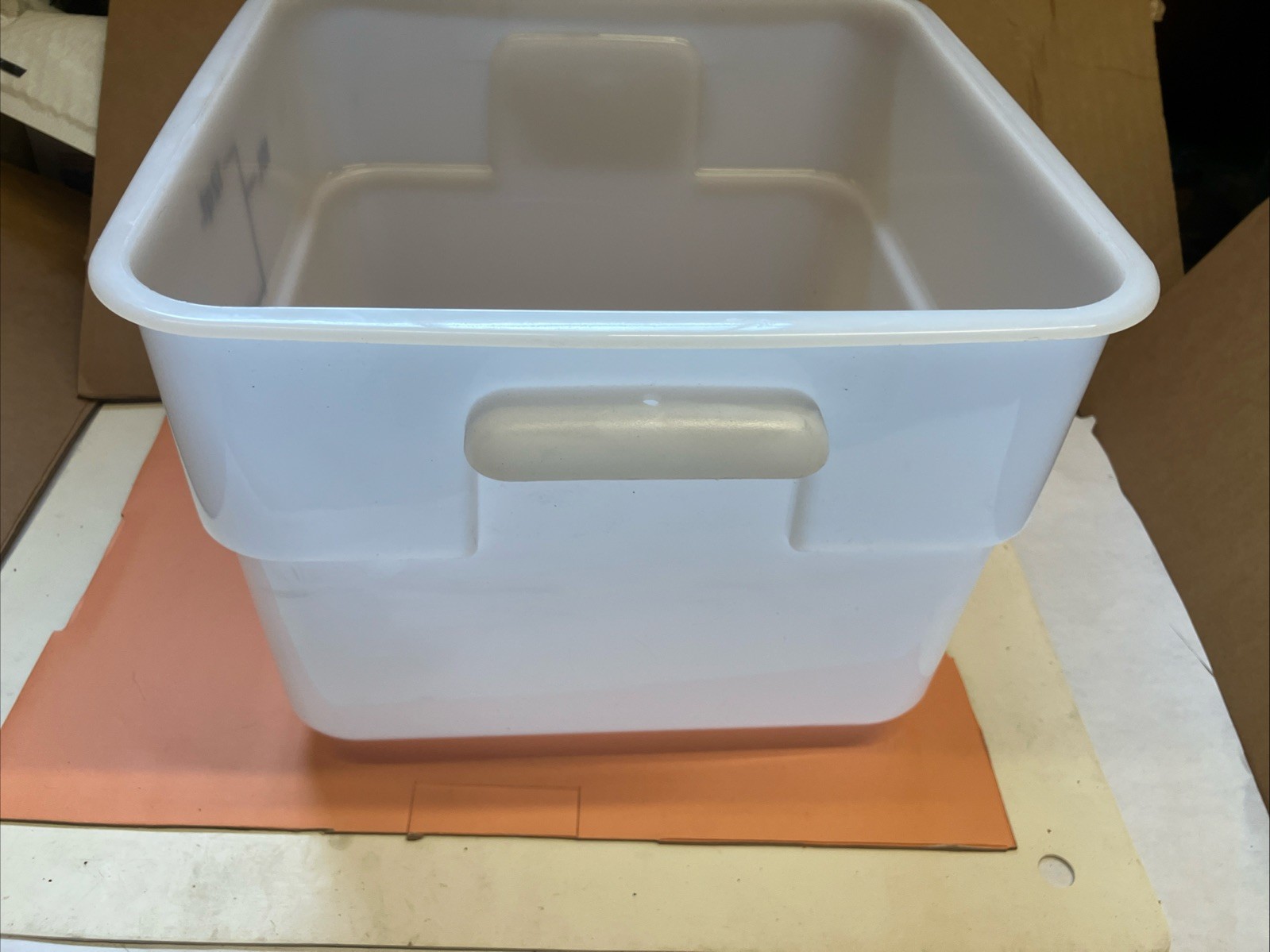 Cambro 12SFSP Square Storage Container White 12 Qt.