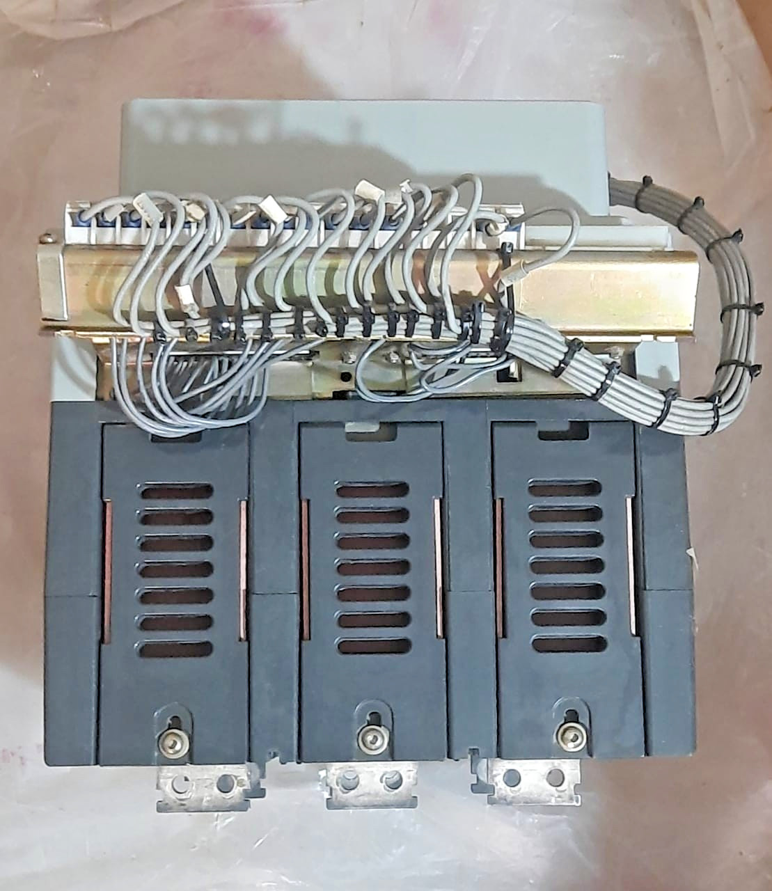 Eaton Cutler-Hammer Magnum DS MDN620 BREAKER – 2000 A – FAST SHIPPING