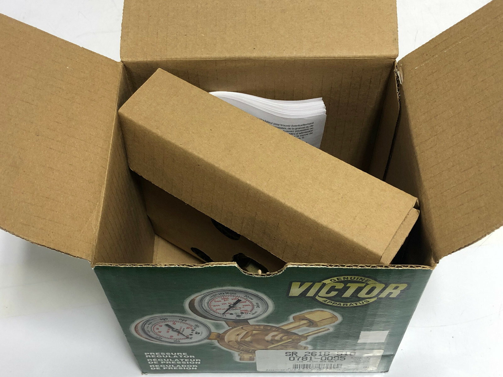 Victor 0781-0095 Professional Single Stage LP Regulator SR261B-510 40 PSIG