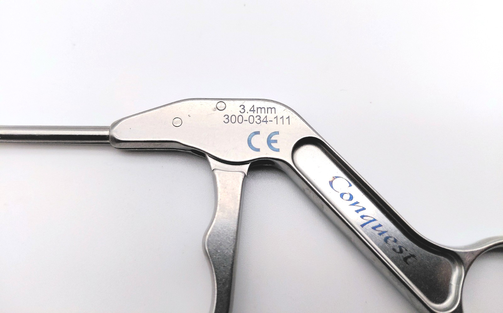 Stryker Conquest 300-034-111, Arthroscopic Tip Biter, Right Angle 45º, 3.4mm