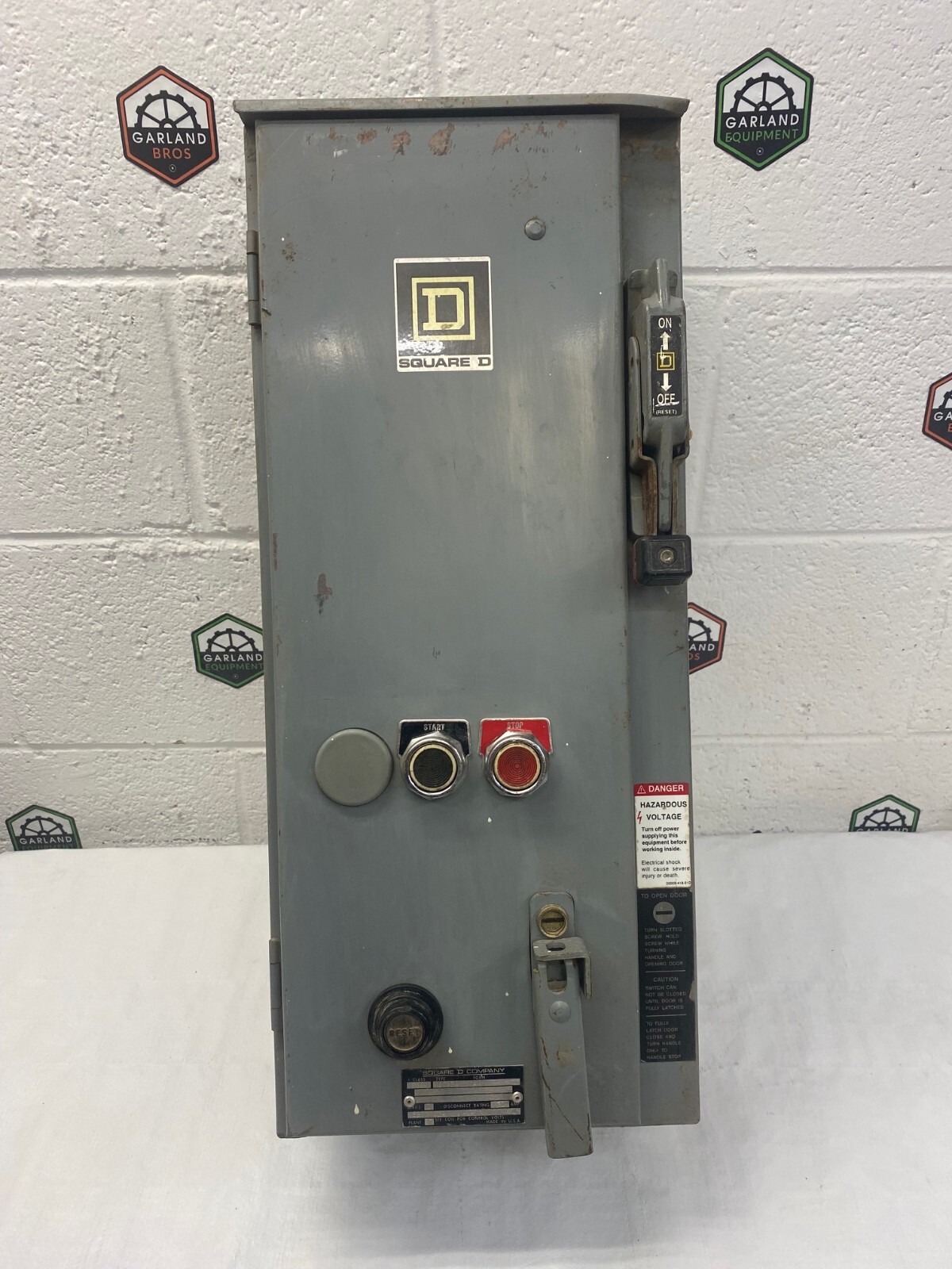 Square D 8539 SC54 A Ser D Combination Starter Motor Circuit Protector