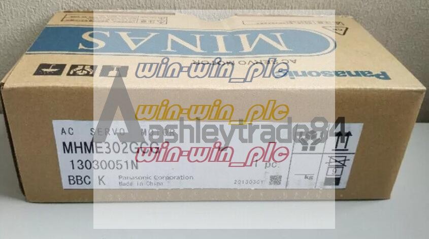 1PCS New Panasonic AC Servo Motor MHME302GCG