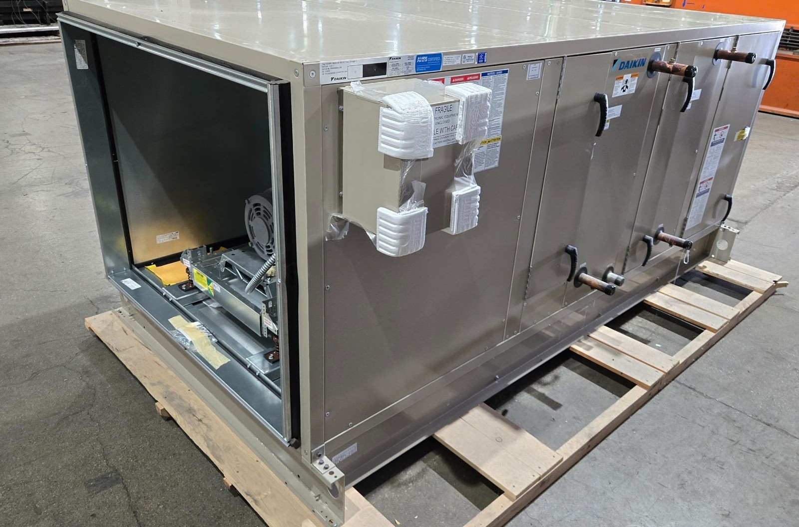 DAIKIN CAH012GDGM Air Handling Unit 10HP 460V 3PH ~4,000-6,000 CFM USED