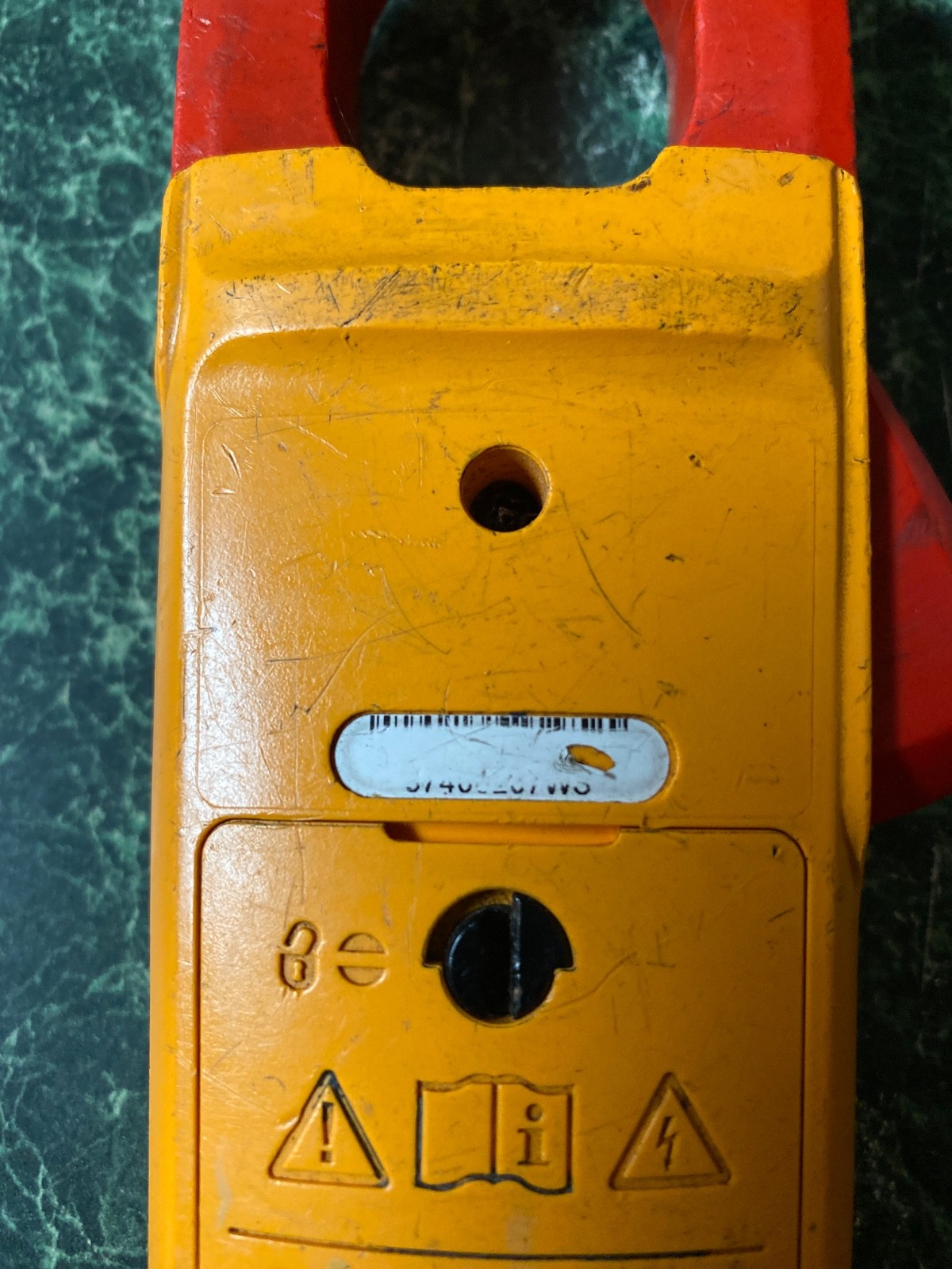 FLUKE 323 TRUE RMS CLAMP METER TESTED