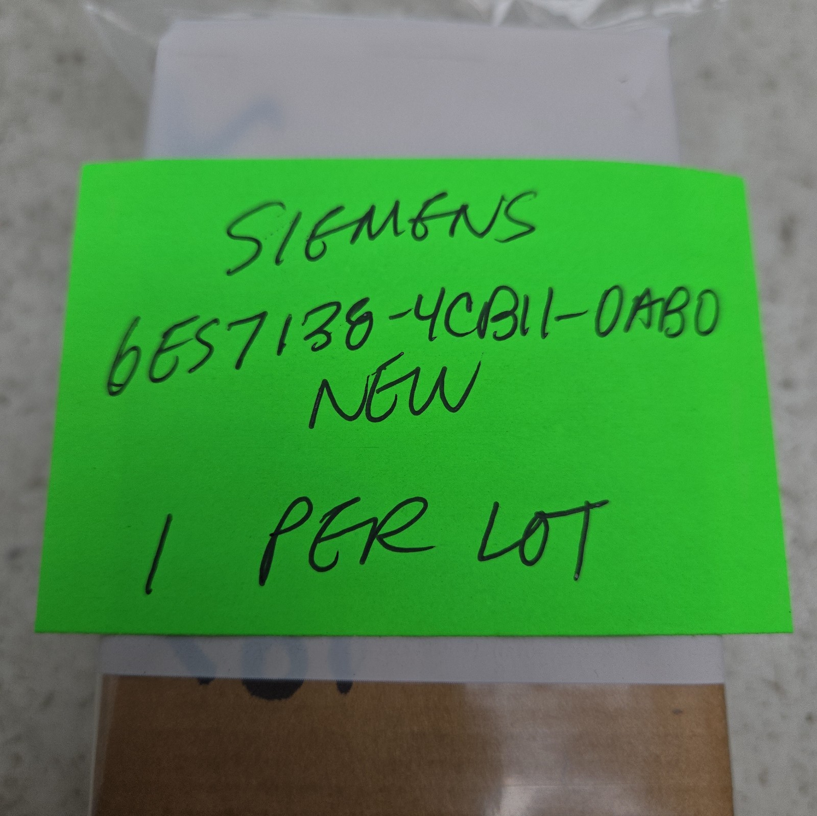 Siemens 6ES7138-4CB11-0AB0 SIMATIC DP PM-E Power Module 6ES7 138-4CB11-0AB0 New