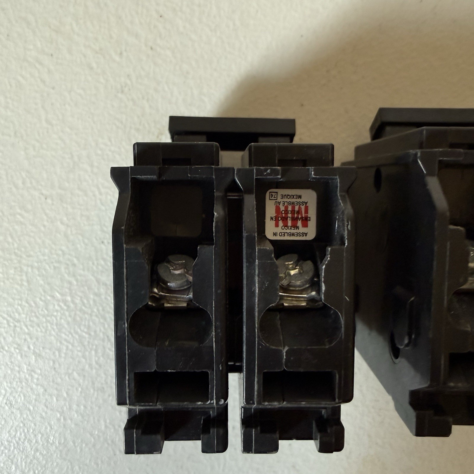 Lot of 3 Square D HOM230 Circuit Breaker 2-Pole 30 Amp 120/240 Volt AC Homeline