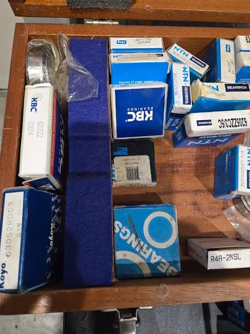 Mixed LOT 66 Bearings BROWN SHARPE VINTAGE WOOD BOX (35 NIB) (31 LOOSE) NEW $149