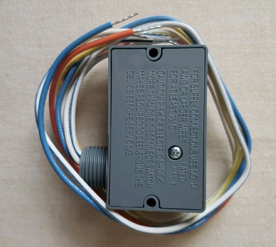 Functional Devices RIBU1C RIB 10A SPDT 10-30 VAC/DC/120 VAC Enclosed Relay
