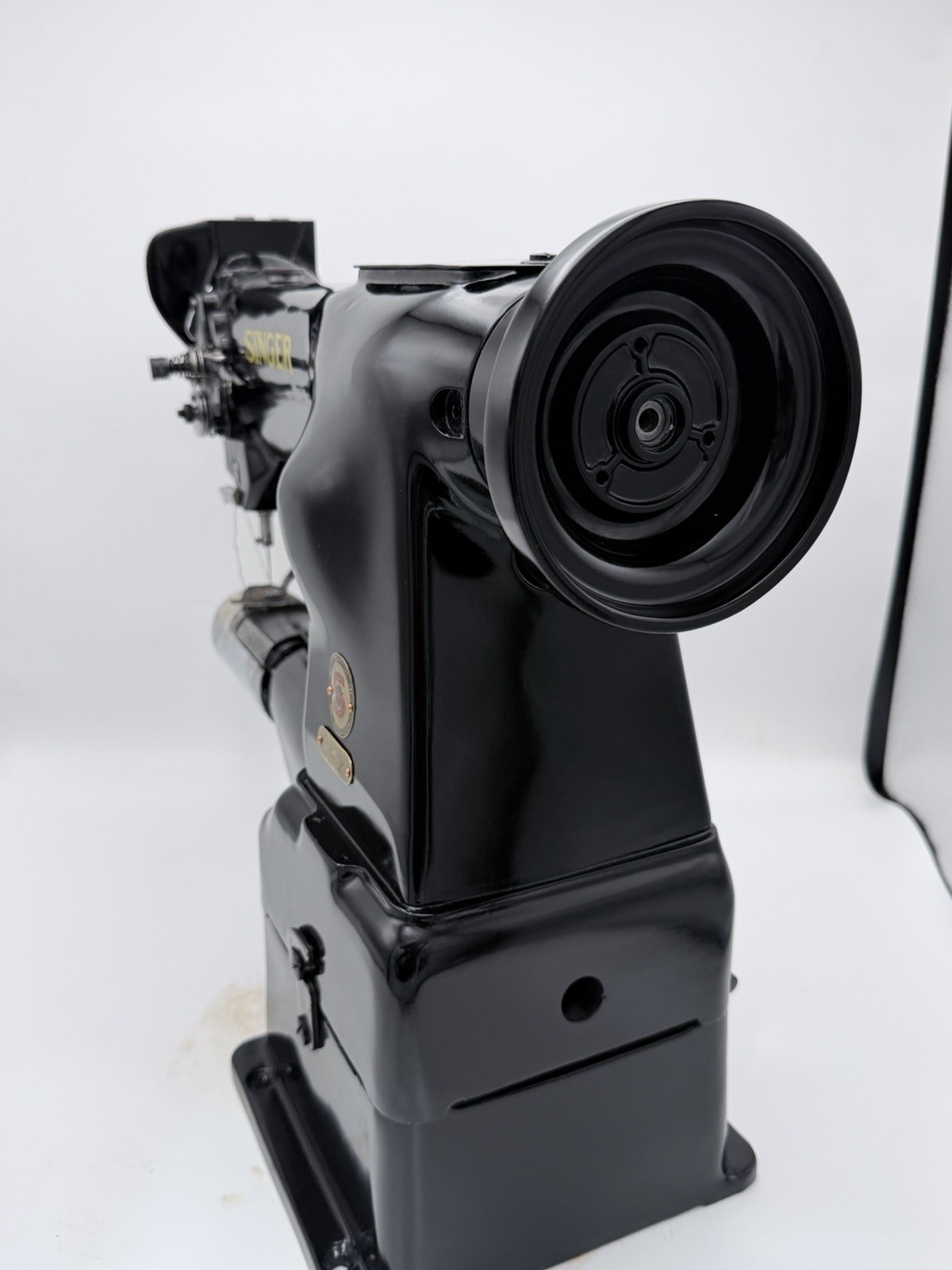 Singer 47W70 Industrial Darning Machine – Fully Refurbished