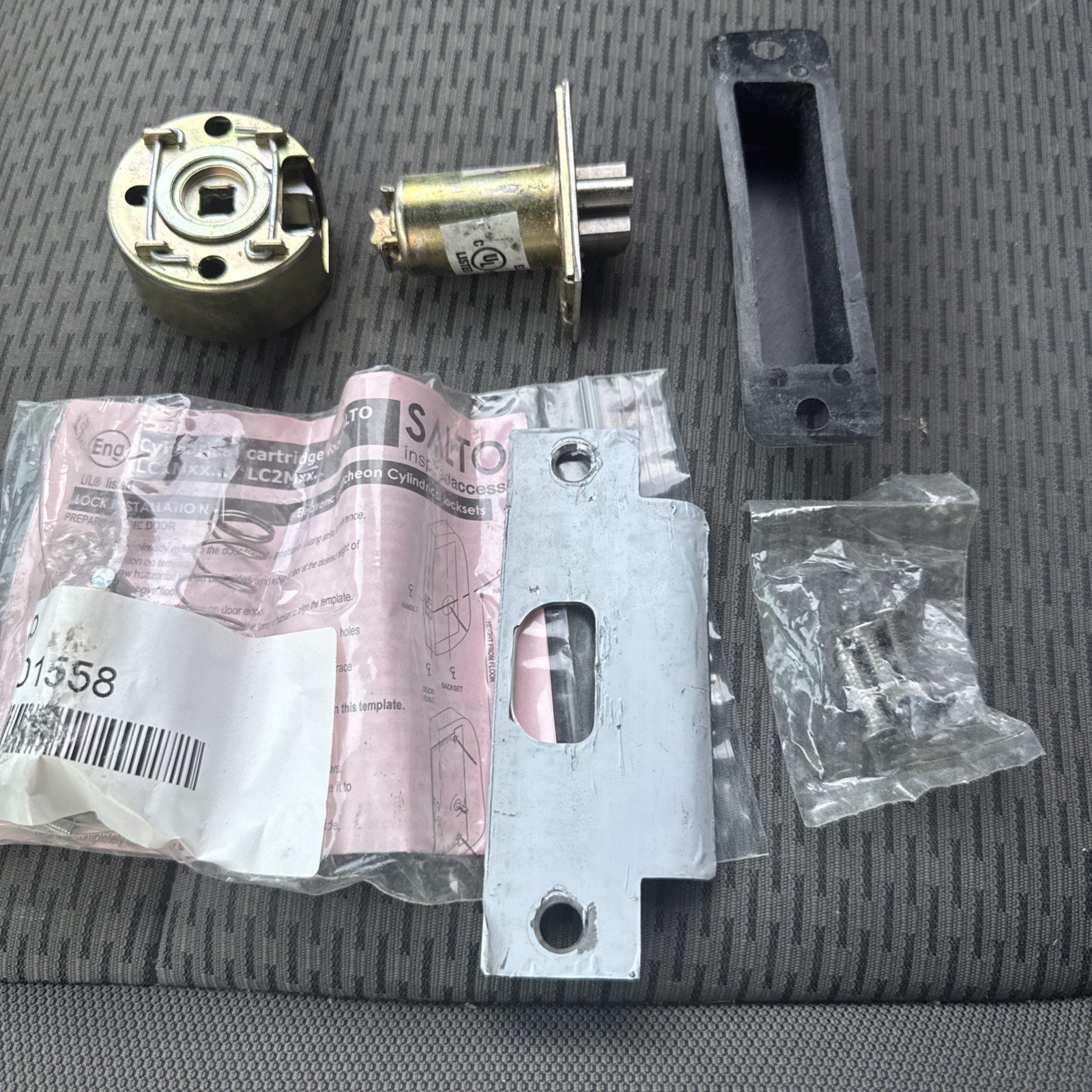 Salto LC1MC70IMK Marks Series 70 Cylindrical Latch With Mounting Screws