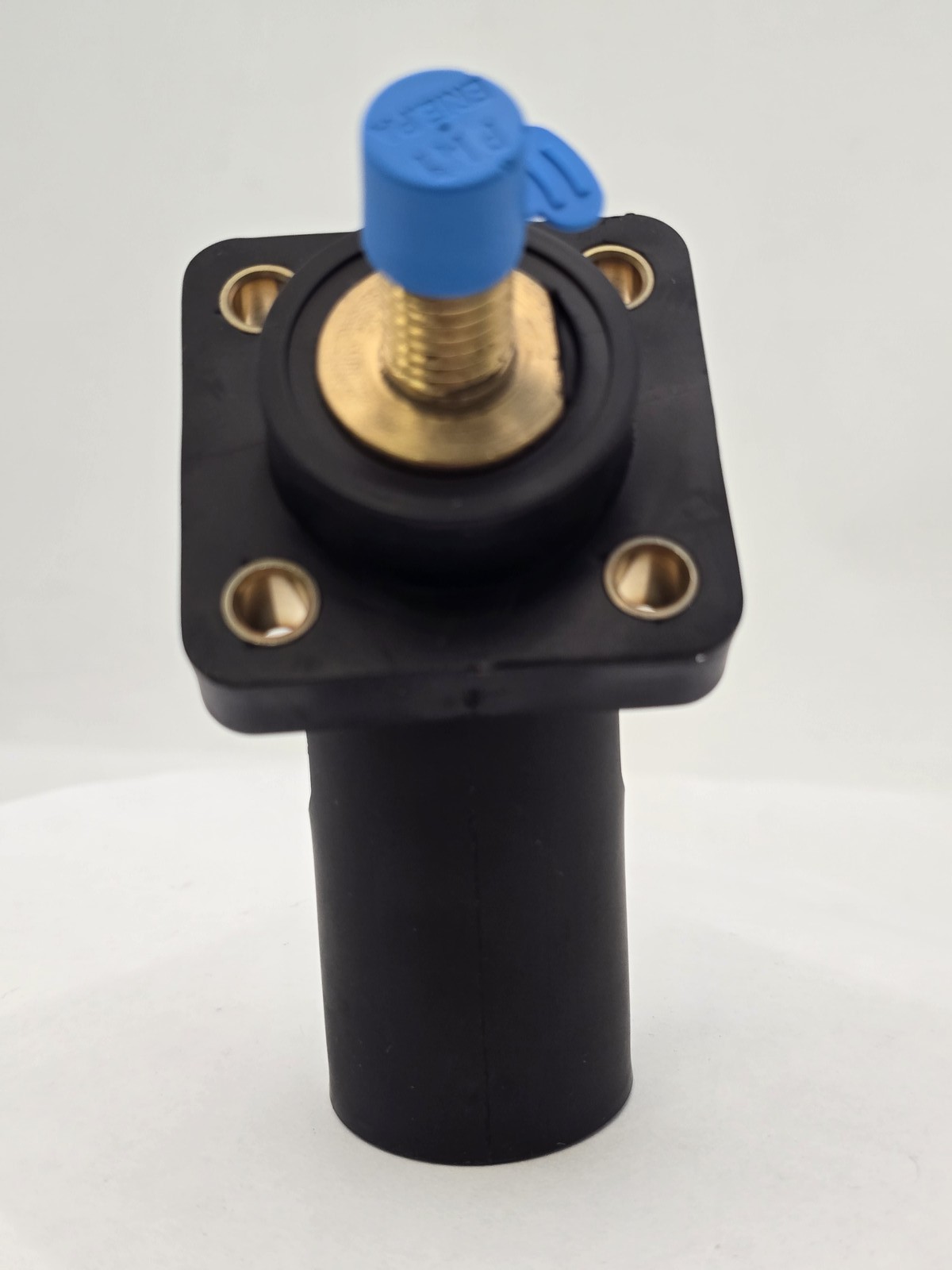 Pass & Seymour PS45MRSBBK 45 Deg Male Panel Mount 1-1/8″ Threaded 400A 600V