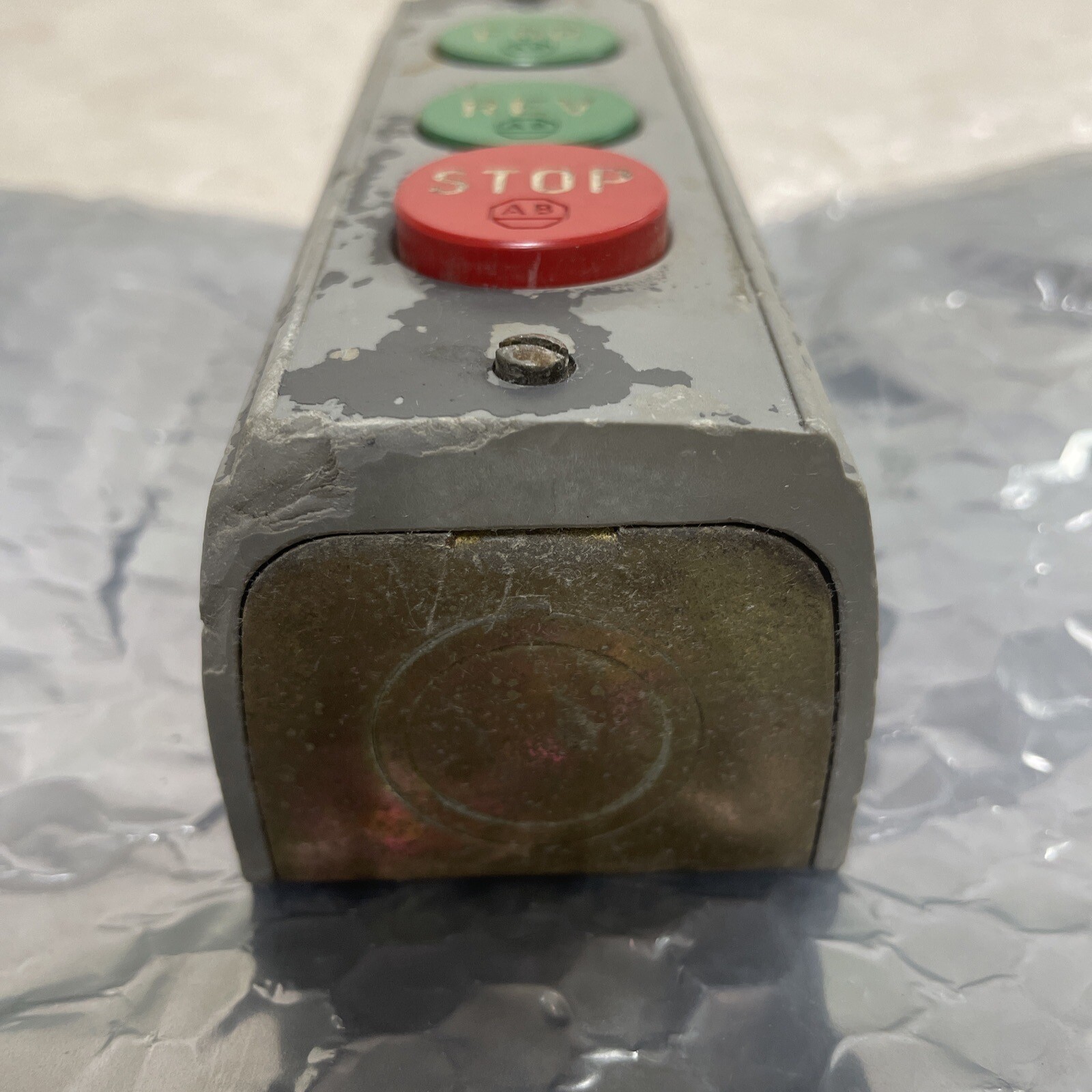 Vintage ALLEN-BRADLEY 800S-3SA1 FORWARD,REVERSE, STOP Push Button Station!