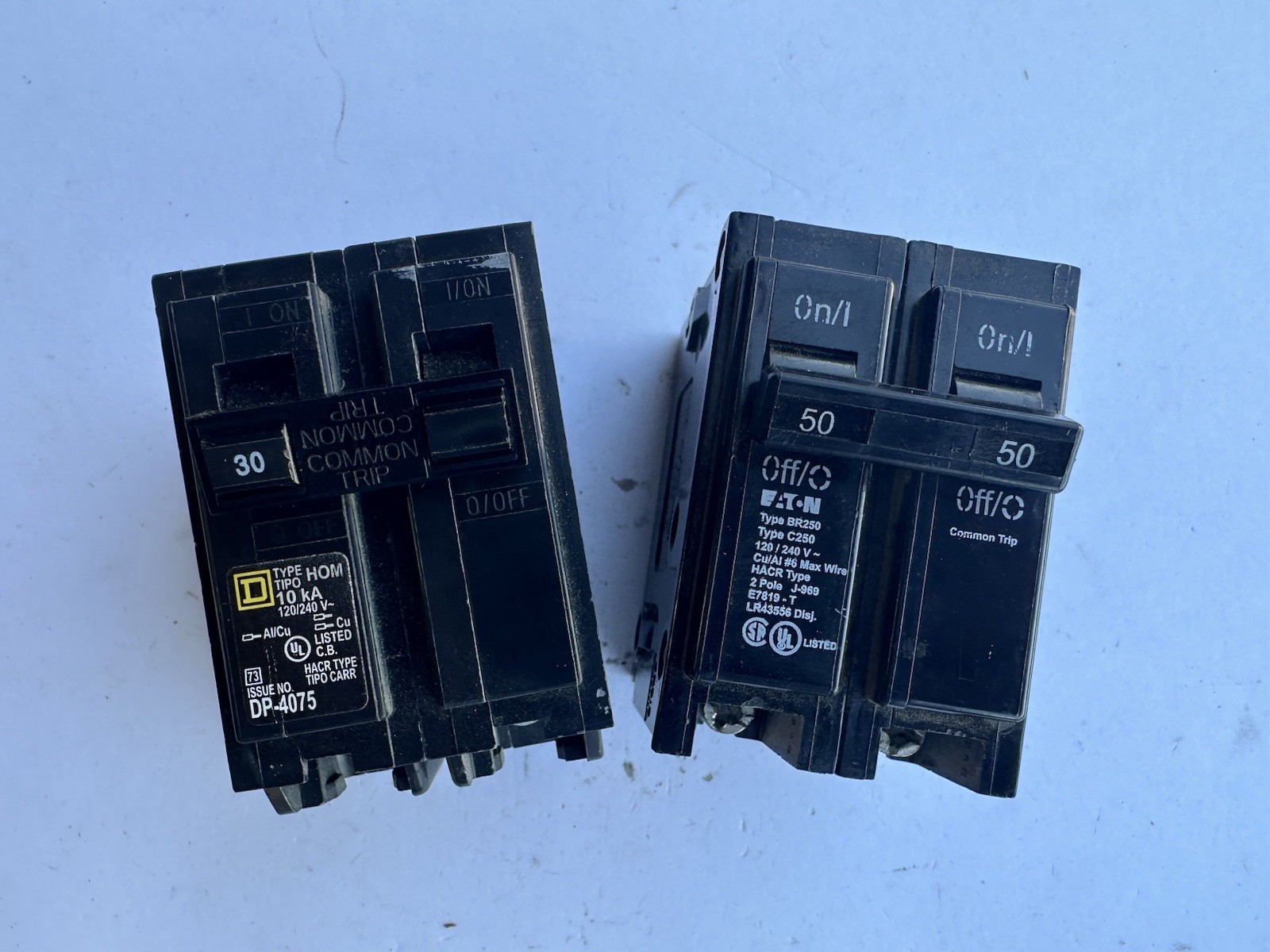 LOT OF 2* Eaton & Square D BR250 & HOM230 50 & 30 Amp 2-Pole Circuit Breakers