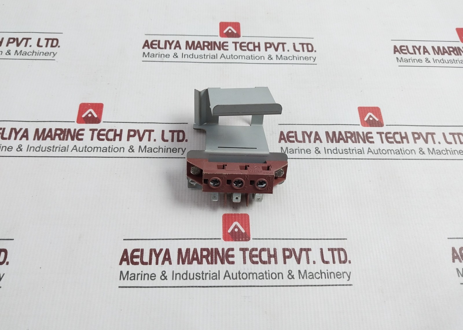 IP00 FV110 Pluggable Terminal Block 40A-450V