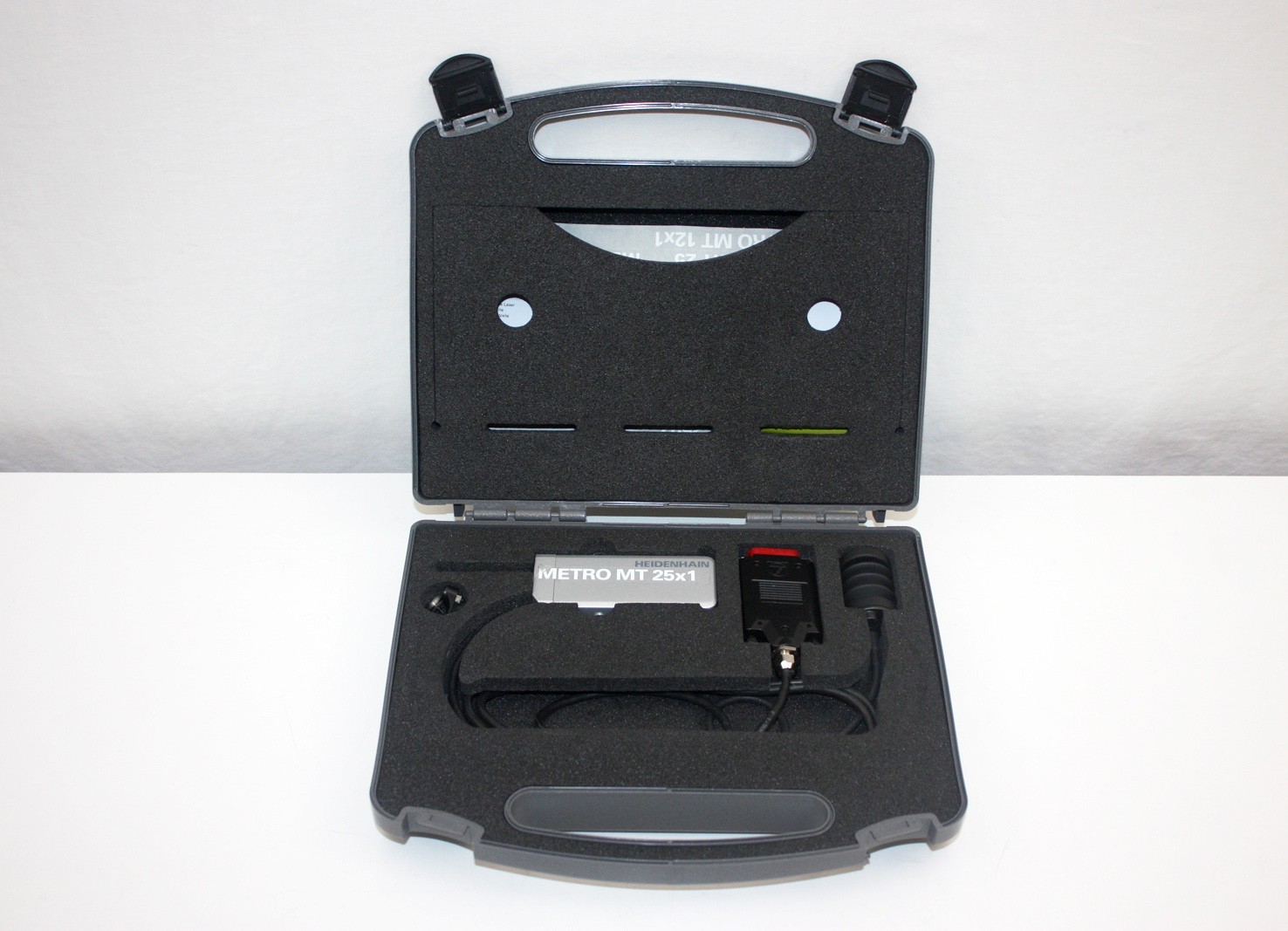 Heidenhain ND280 (636280-01) w/ MT 2581 (363409-02) 25mm Length Gauge, ±0.2um